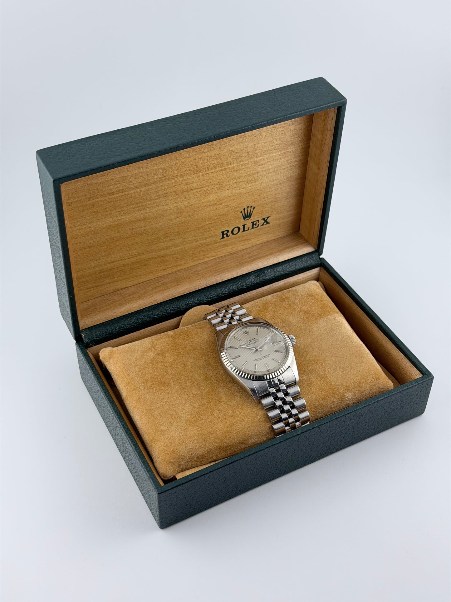 Rolex Datejust Oyster Perpetual - 16014 - White Gold Bezel - Tapestry Dial - Original Box