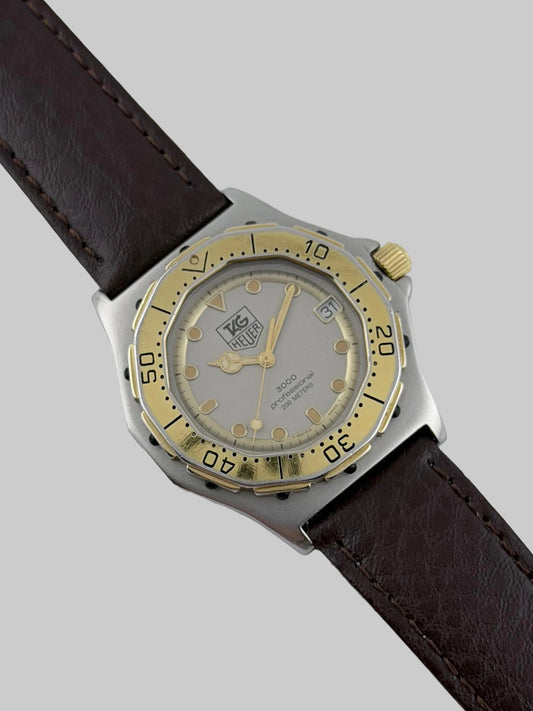 Tag Heuer Professional 3000 Quartz Date - 934.206