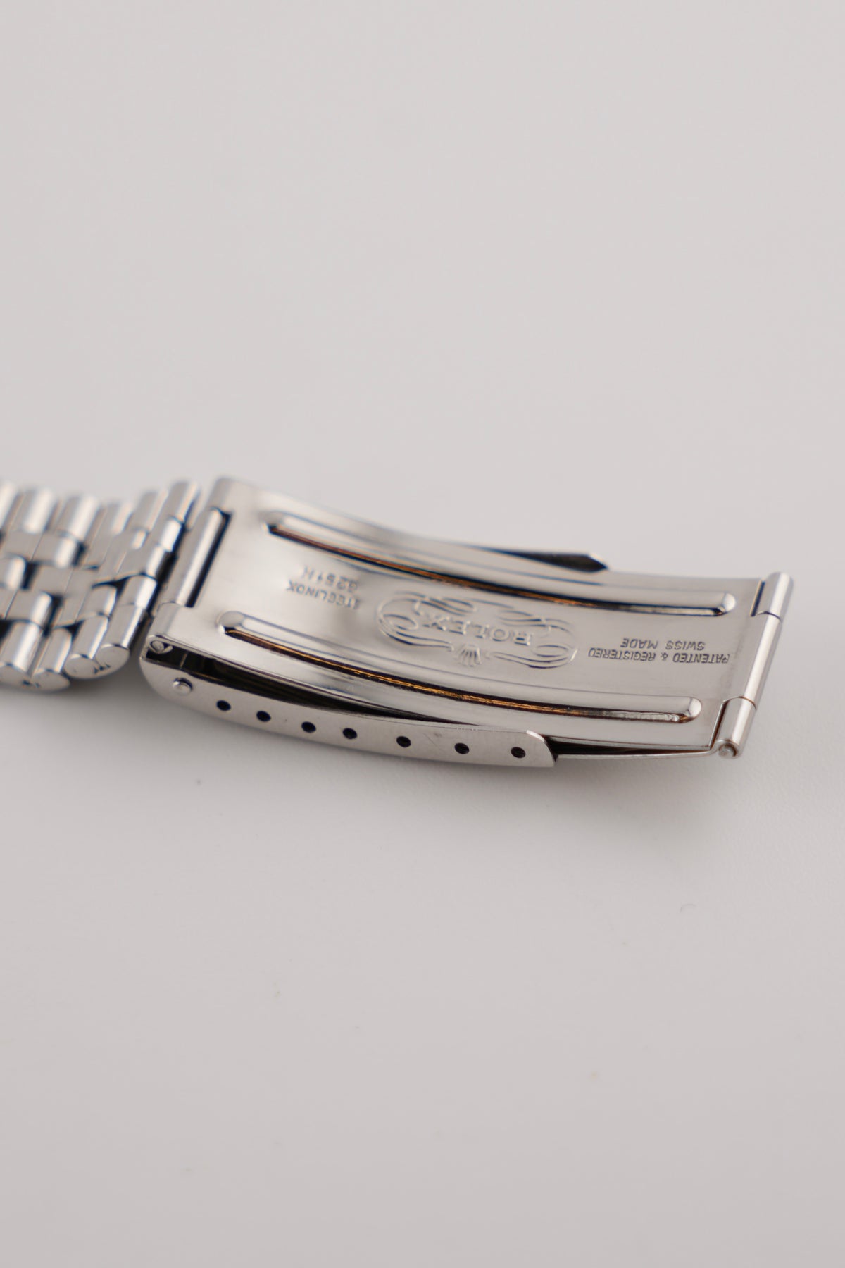 Rolex Datejust Oyster Perpetual Automatic - 1601 - Linen Dial - 18ct white gold bezel