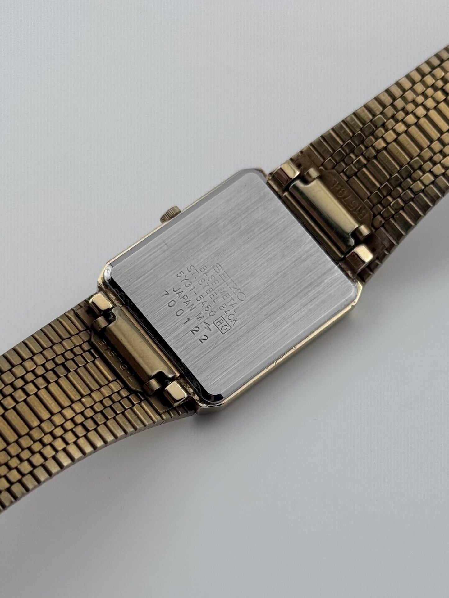 Seiko Tank Quartz 5Y31-5A60