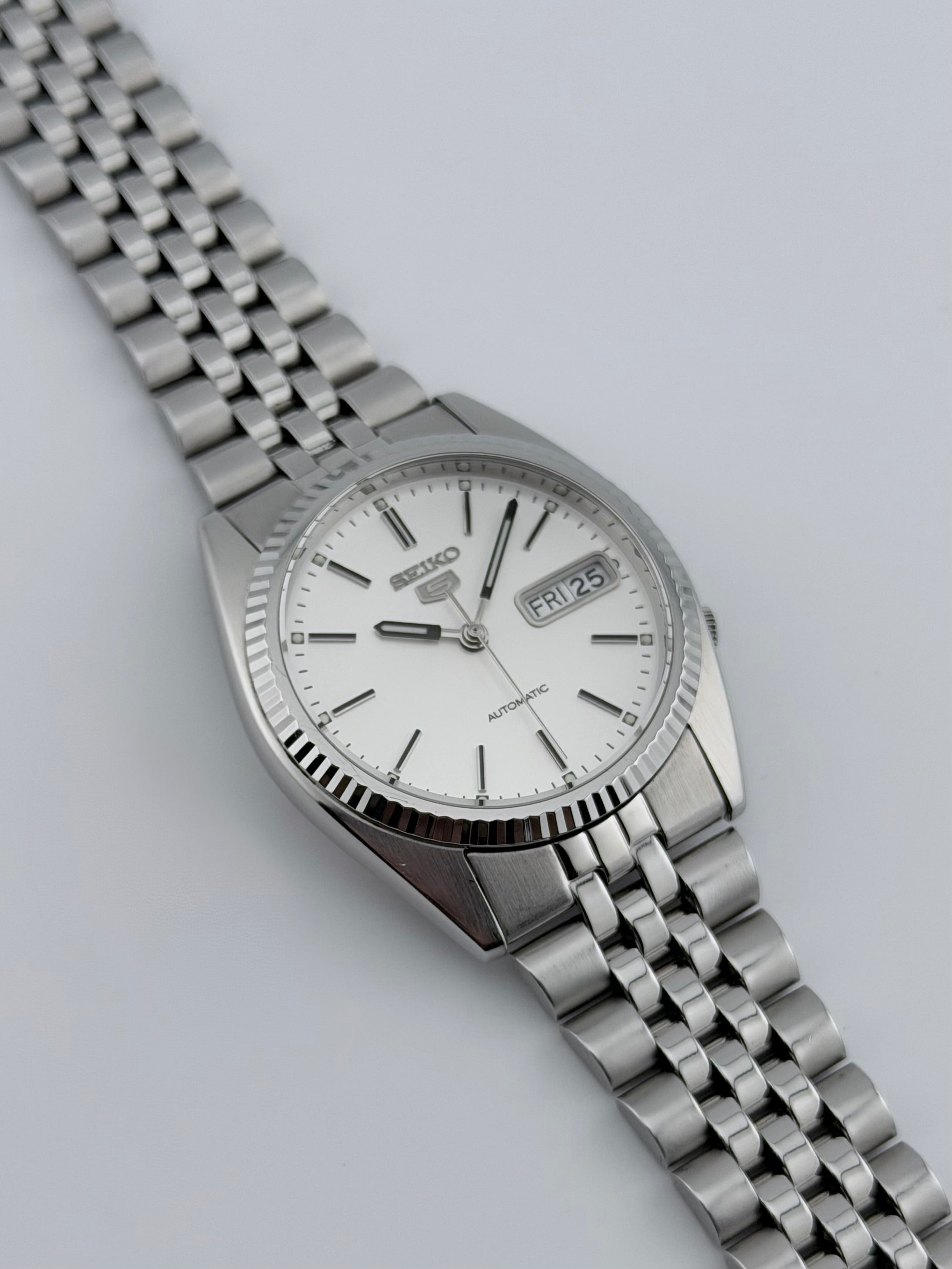 Seiko 5 Automatic Day-Date 7S26-0500 – The Wrist Watcher