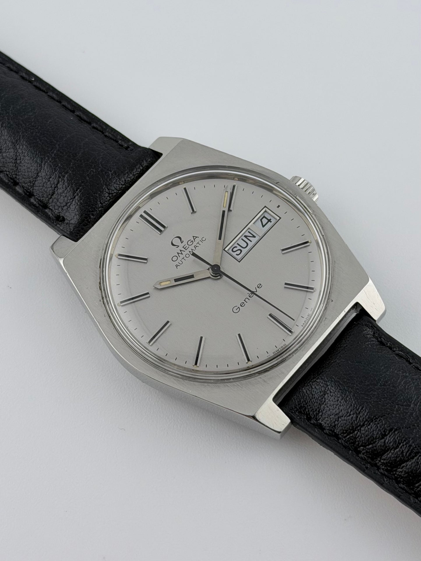 Omega Geneve Automatic Day-Date - 166.0120