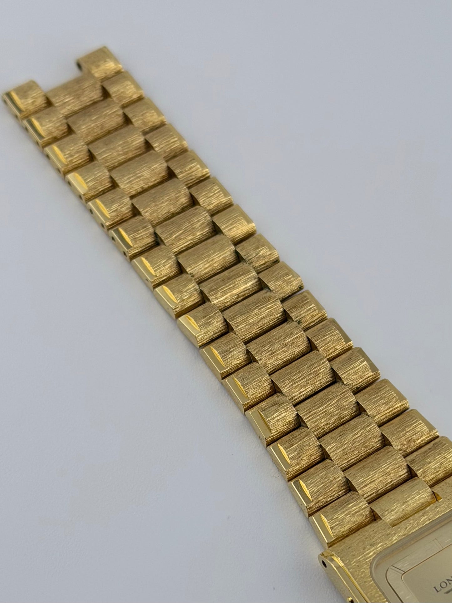 Longines Tank Quartz - MZ5714 - 18ct Gold Plated - Ultra Rare NOS