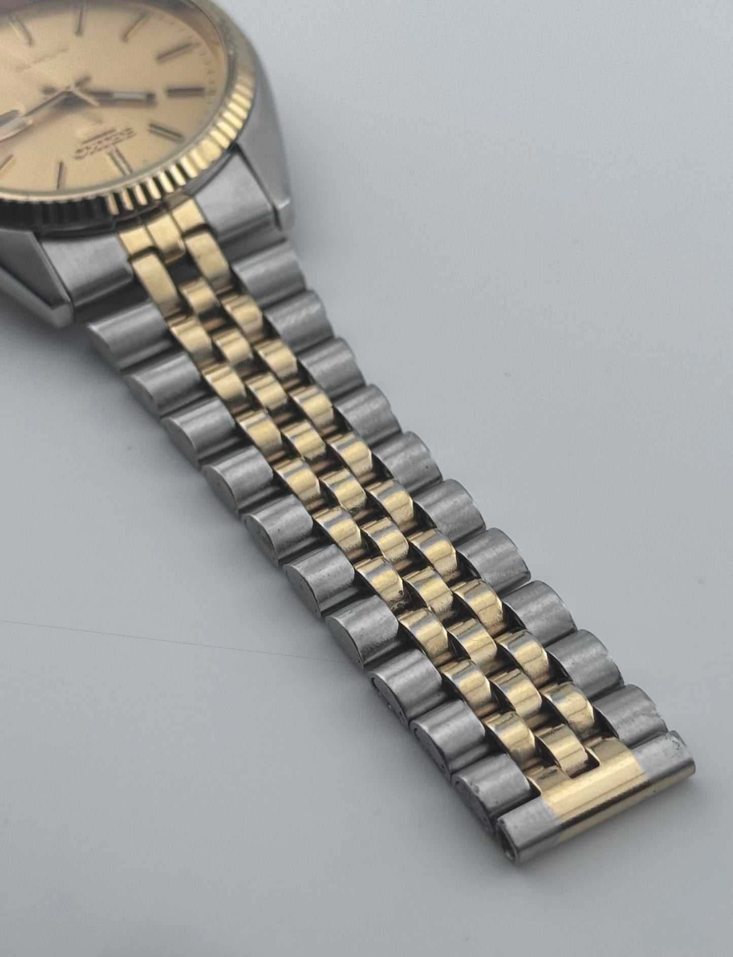 Seiko 5 Automatic Day-Date 7009-3110