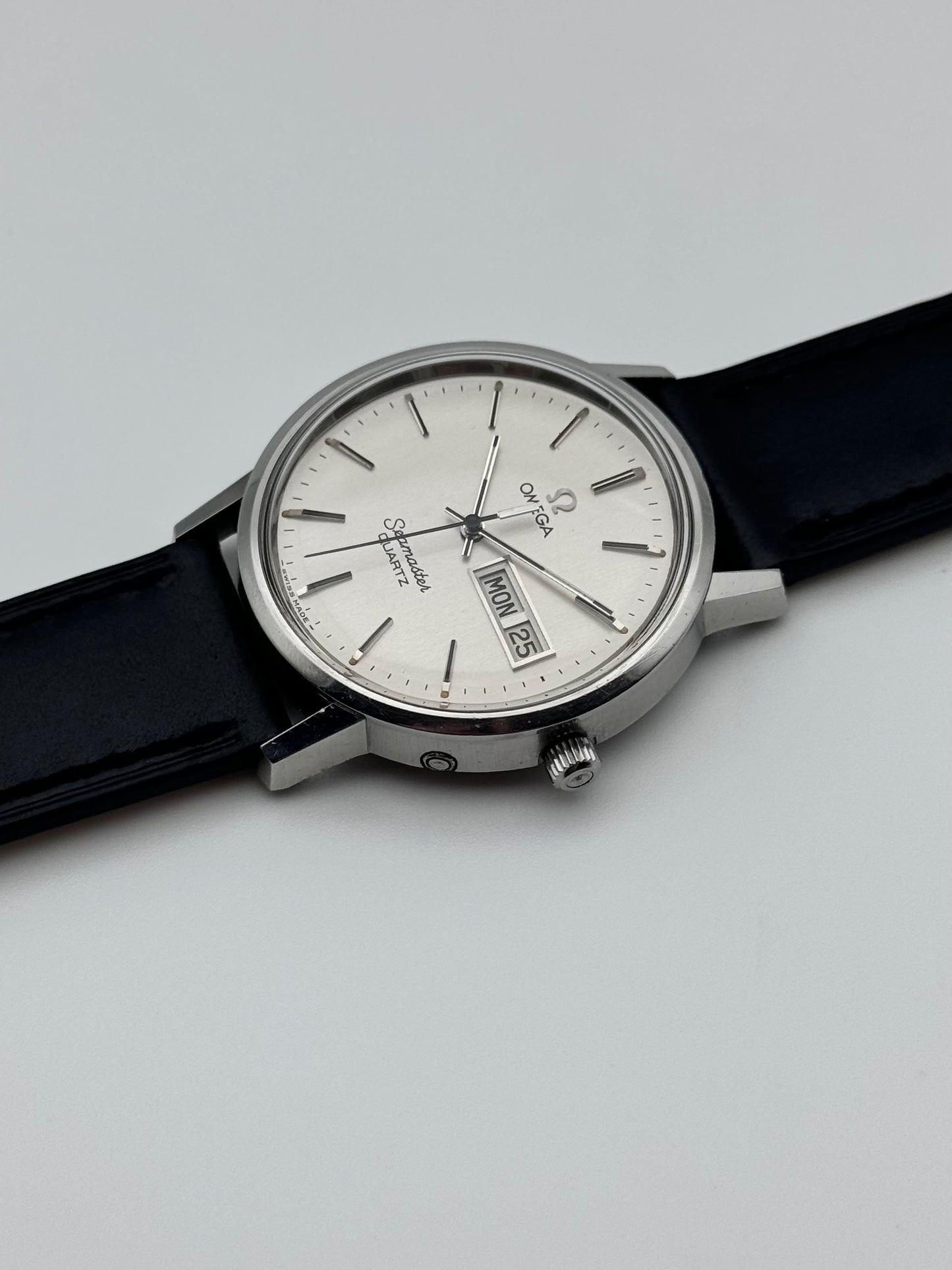 Omega Seamaster Quartz Day-Date 196.0080