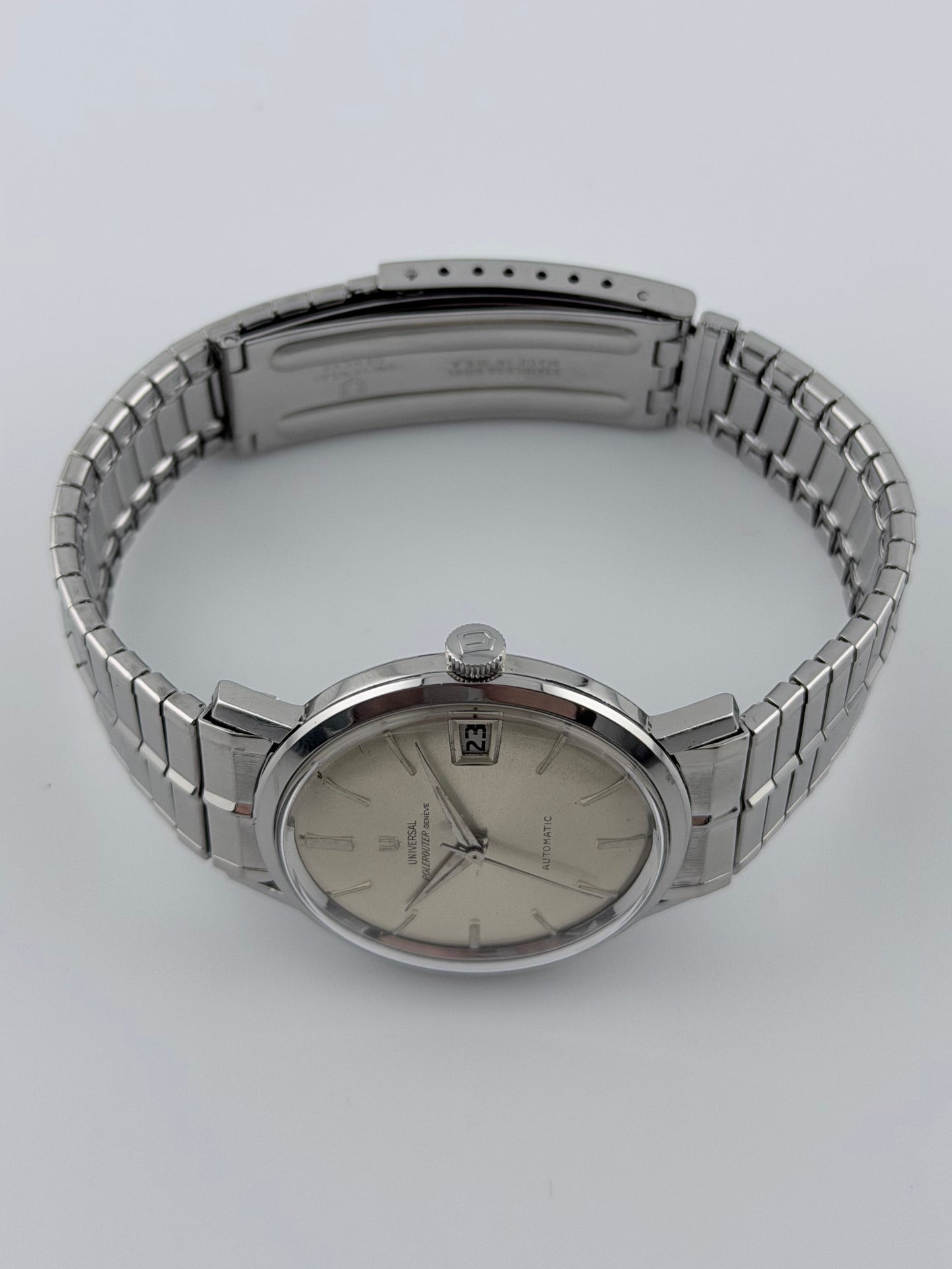Universal Geneve Polerouter Automatic Date - 204604-1 - Ultra Rare