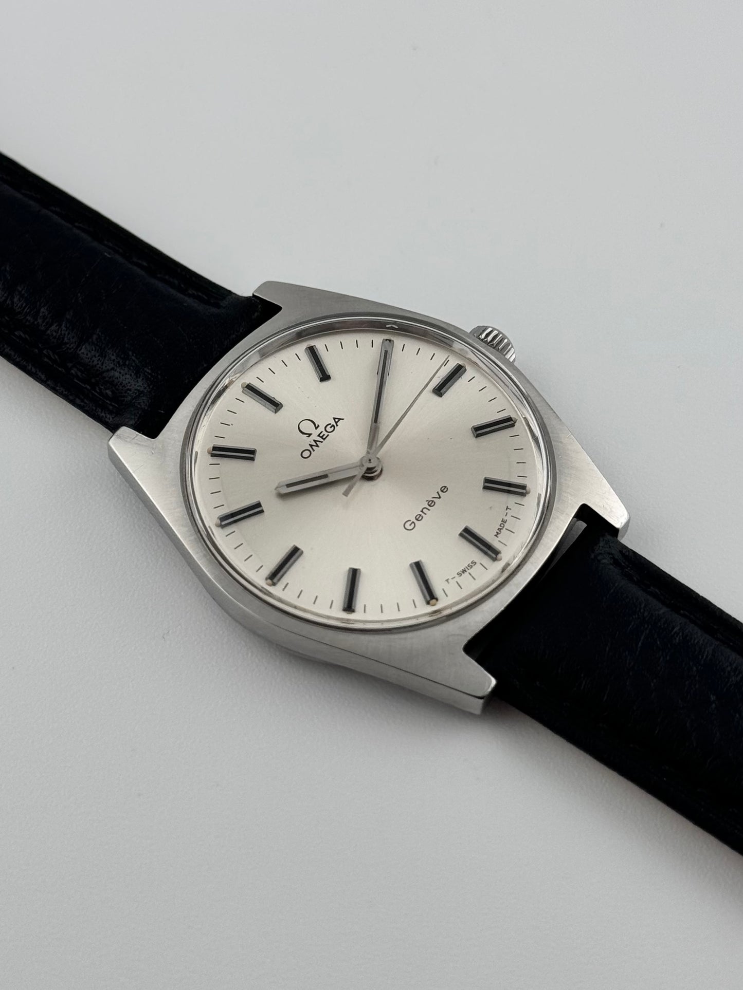 Omega Geneve Date Manual Wind 135.041
