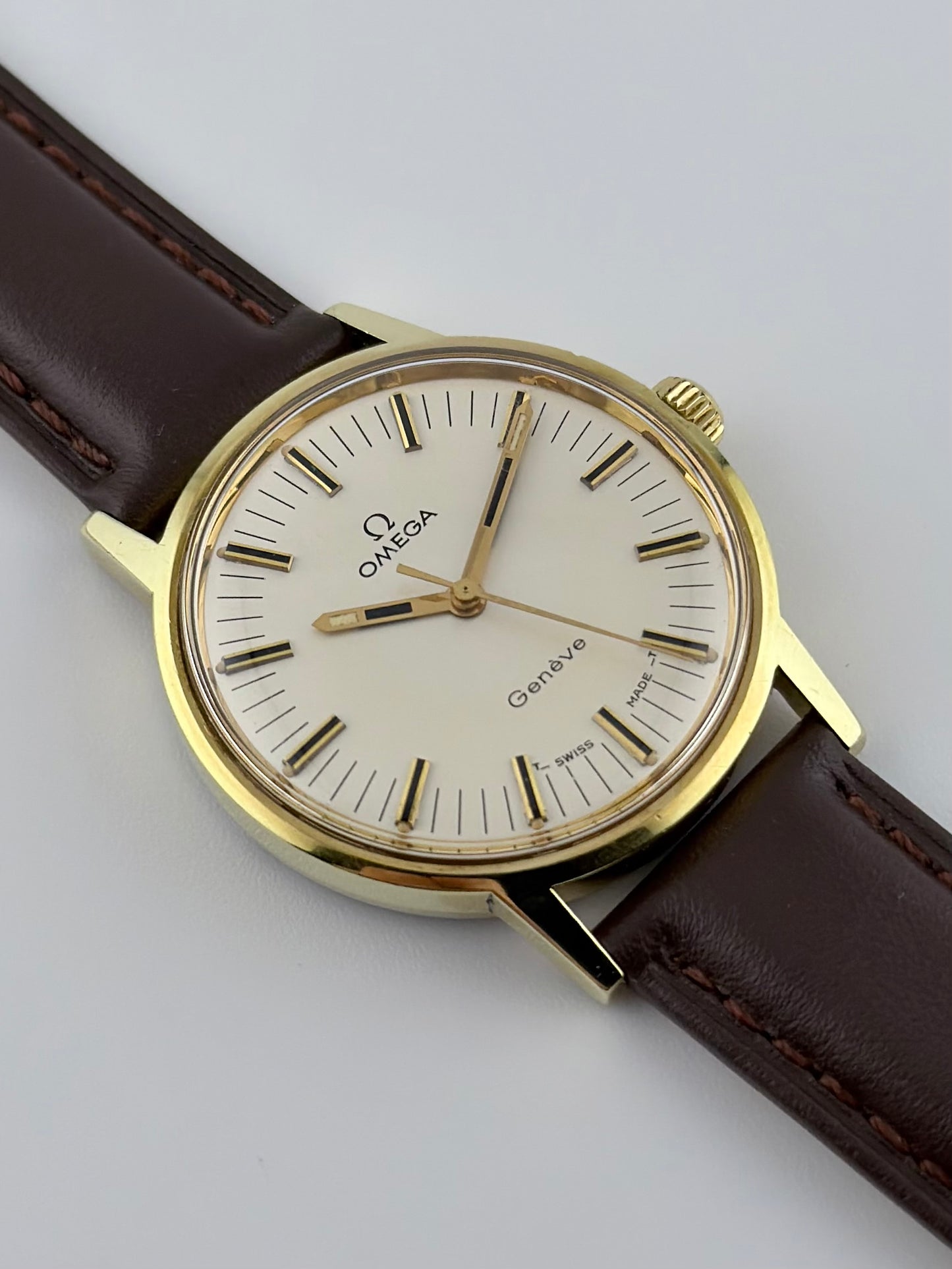 Omega Geneve Manual Wind - 135.070