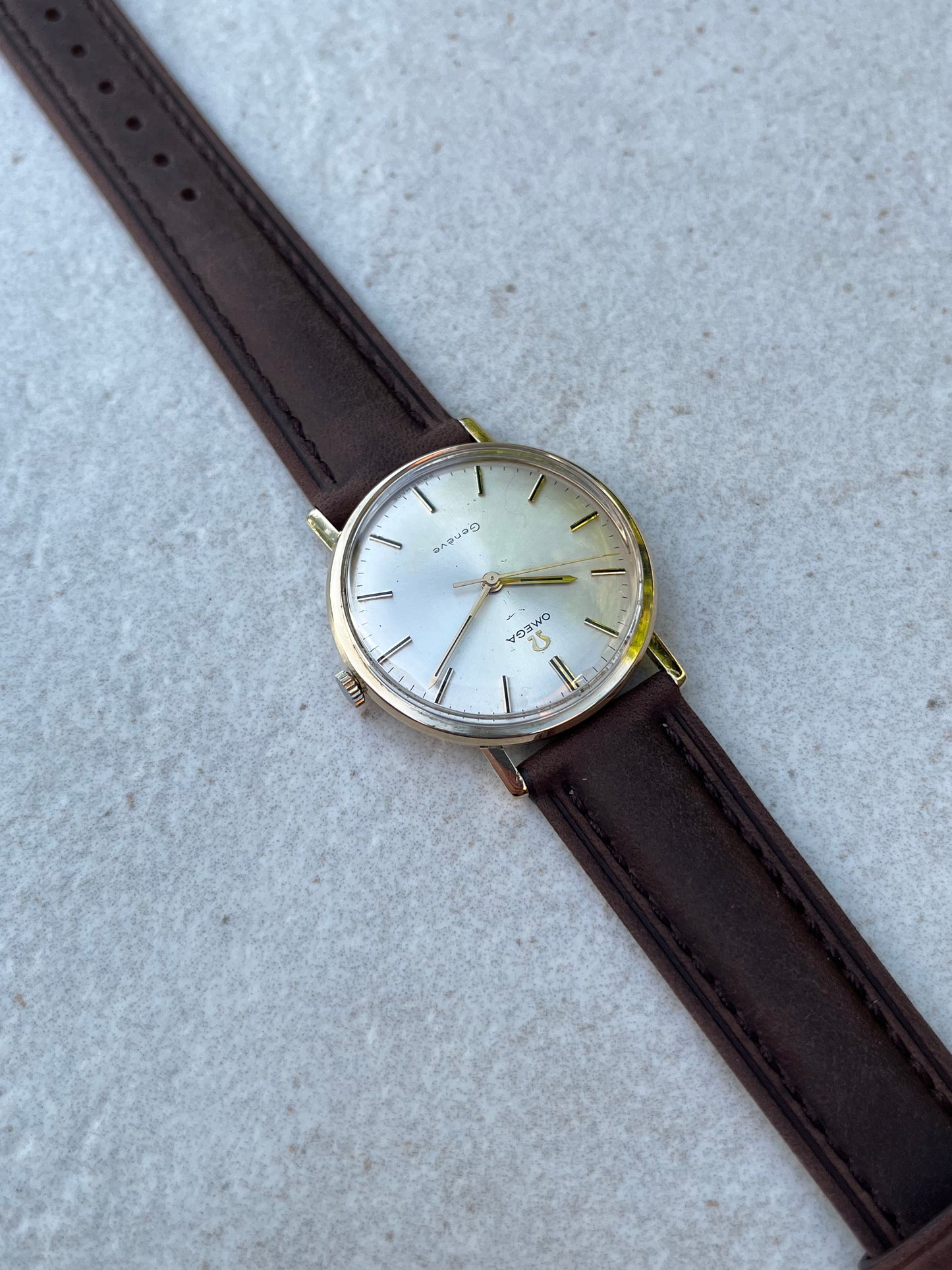 Omega Geneve Manual Wind 9ct Gold 131.25016