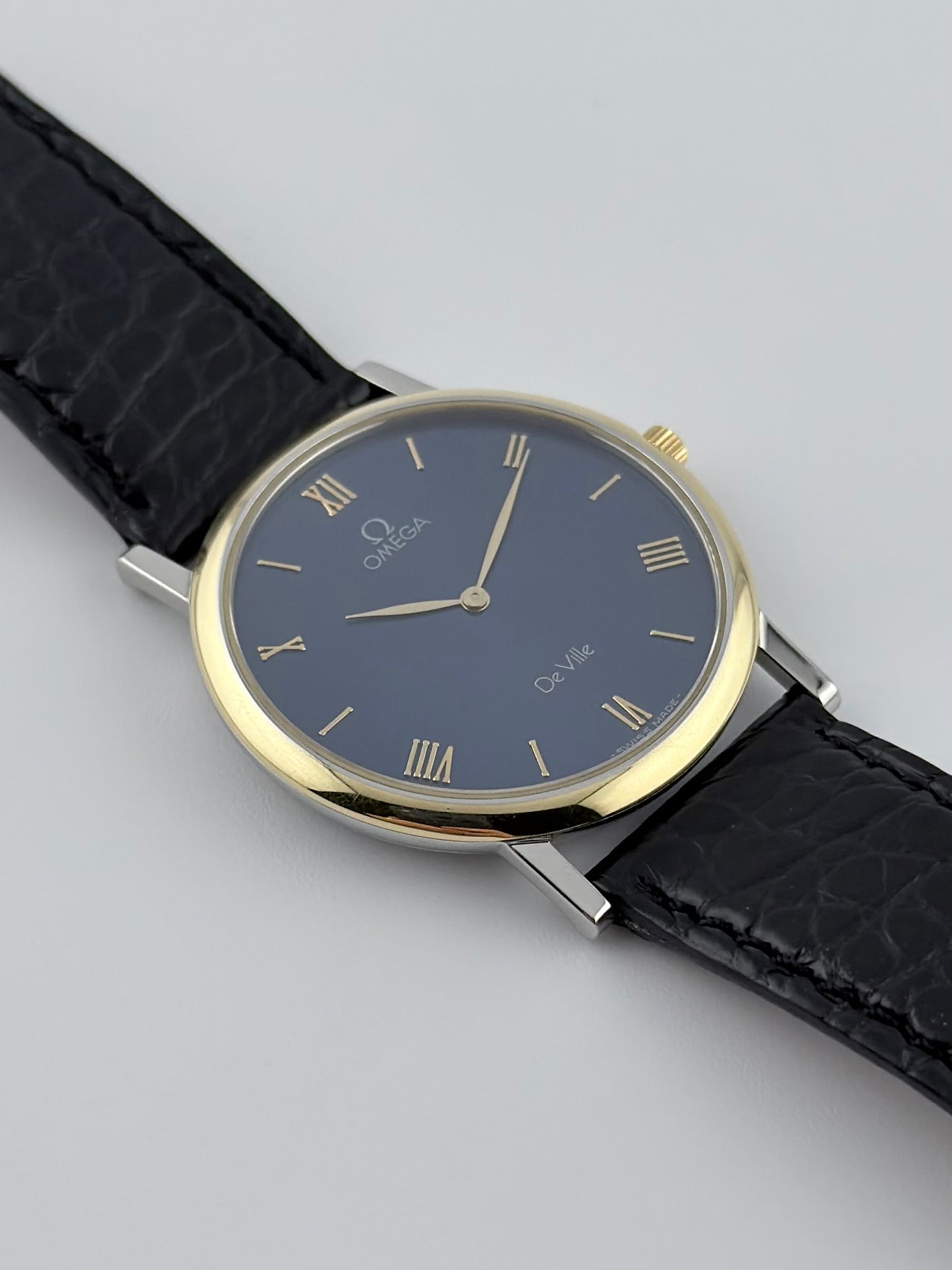 Omega DeVille Quartz - 195.2378 - Blue Sunburst Dial - Original Strap and Buckle