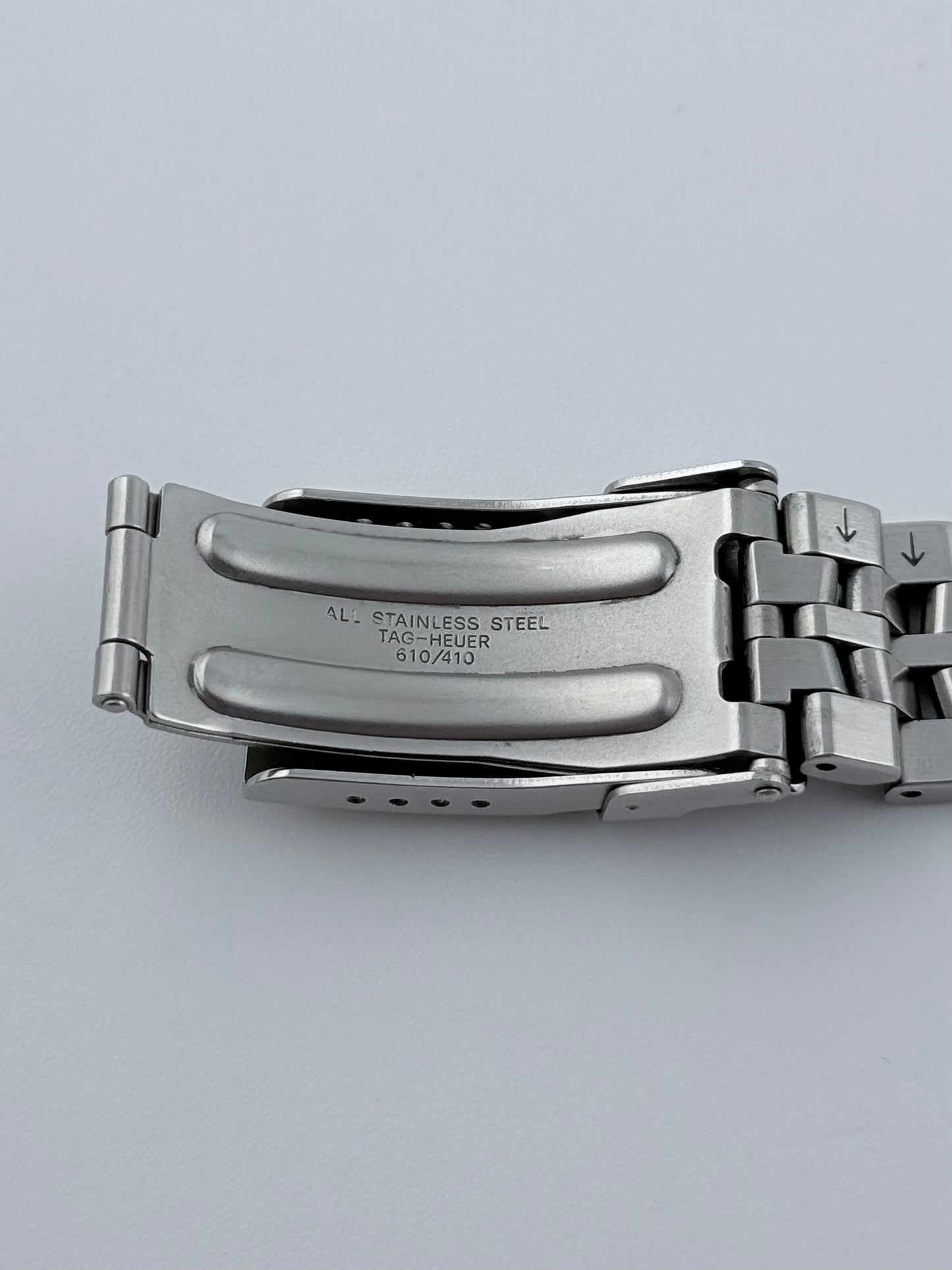 Tag Heuer Professional 200 Quartz Date - WD1210-G-20