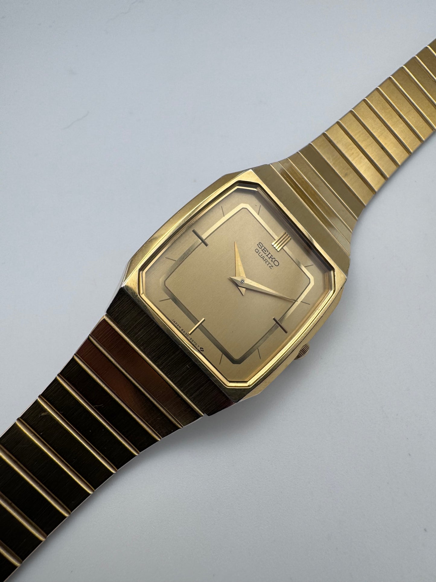 Seiko Tank Quartz 6530-5530