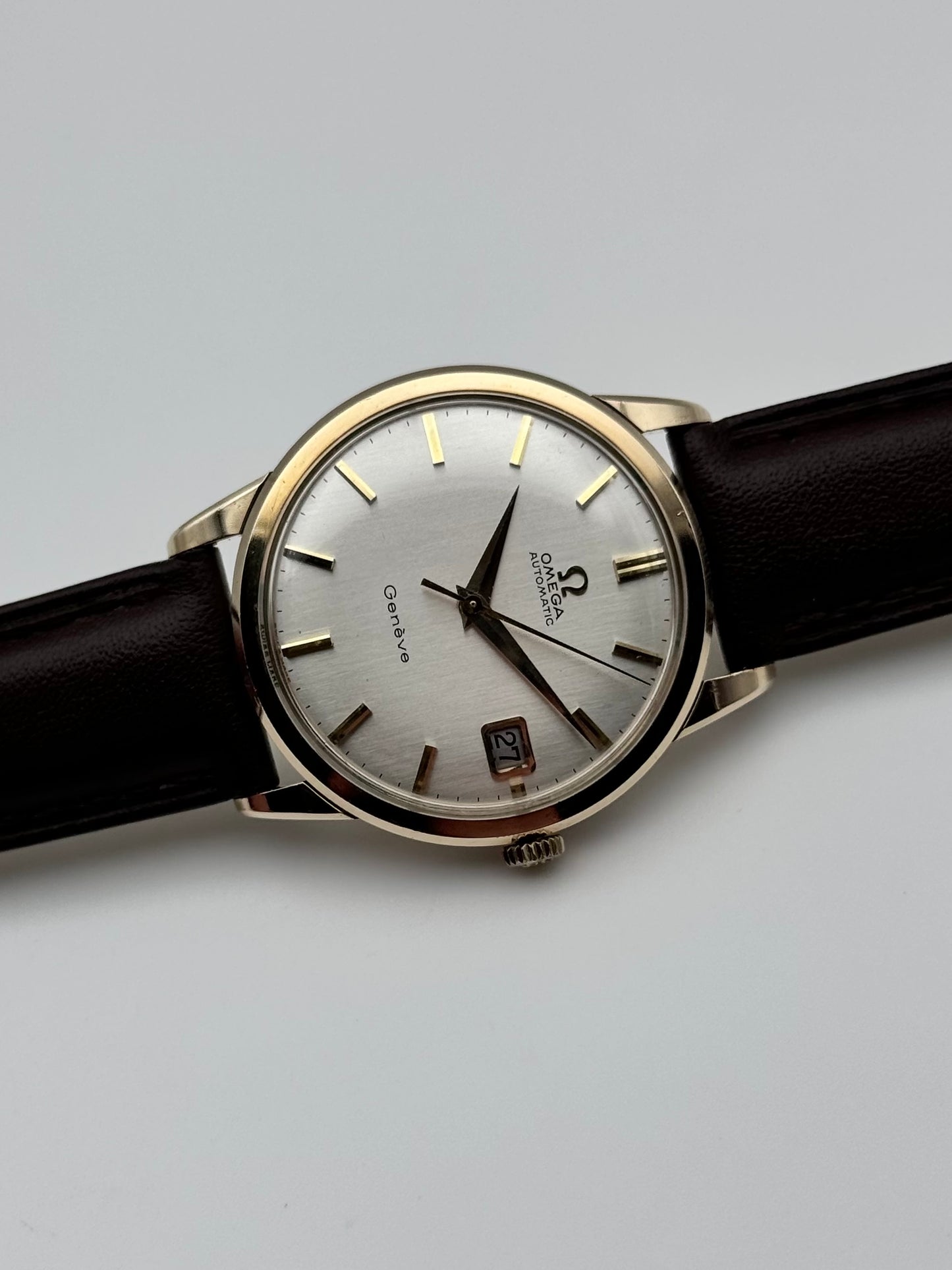 Omega Geneve Automatic Date 9ct Gold - 161.25418