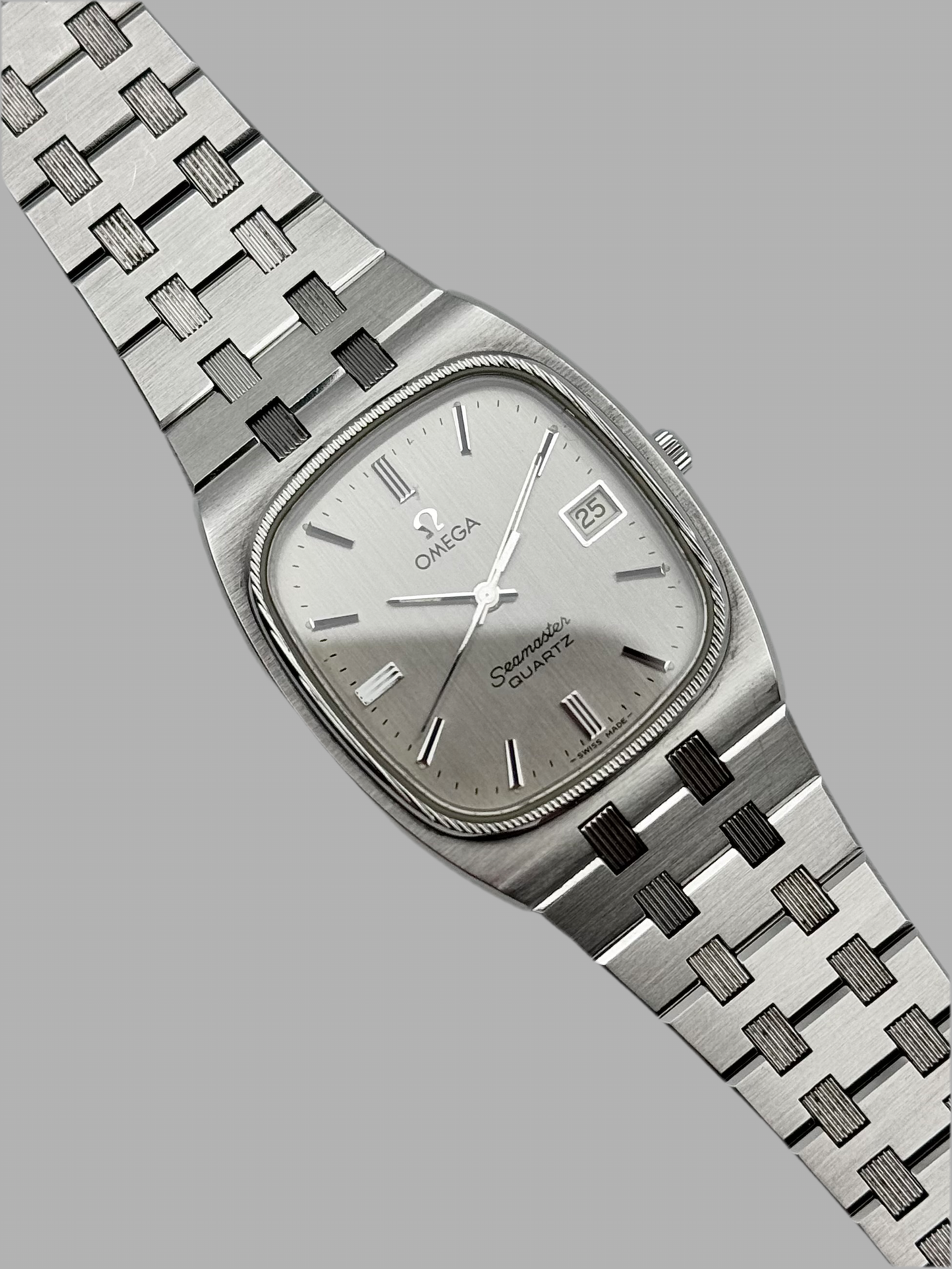Omega Seamaster Quartz Date 196.0177
