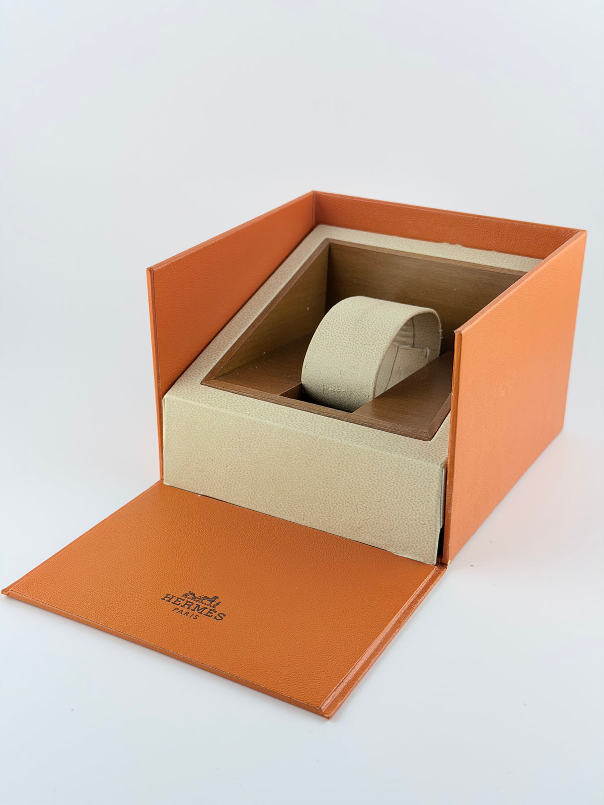 Hermes Paris Clipper CL4.220 - White Dial - with Box/Papers/Booklet - Exceptional Condition - Ladies