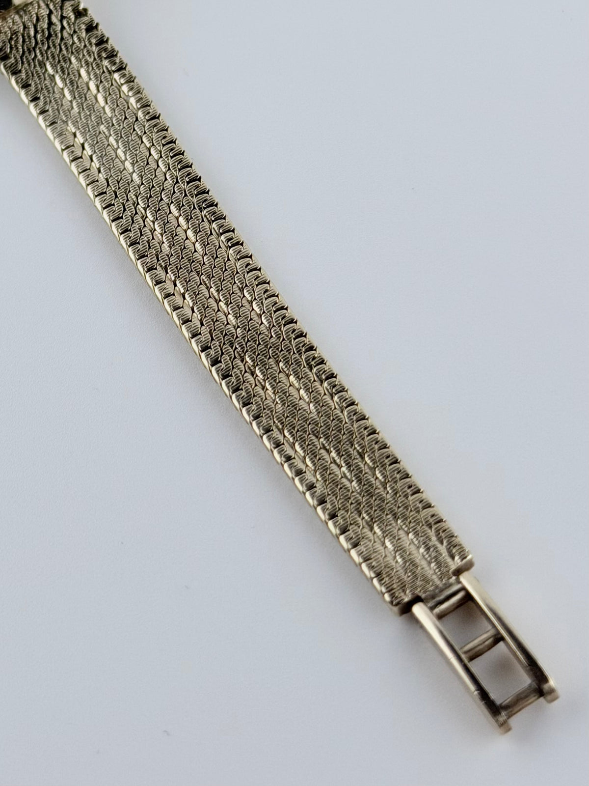 Omega 1964 Cocktail Watch 9ct Manual Wind - Ladies - with Box