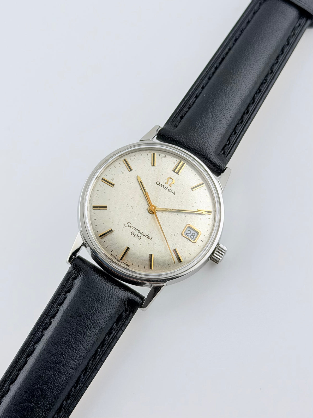 Omega Seamaster 600 Manual Wind - Fishscale Dial - 136.011