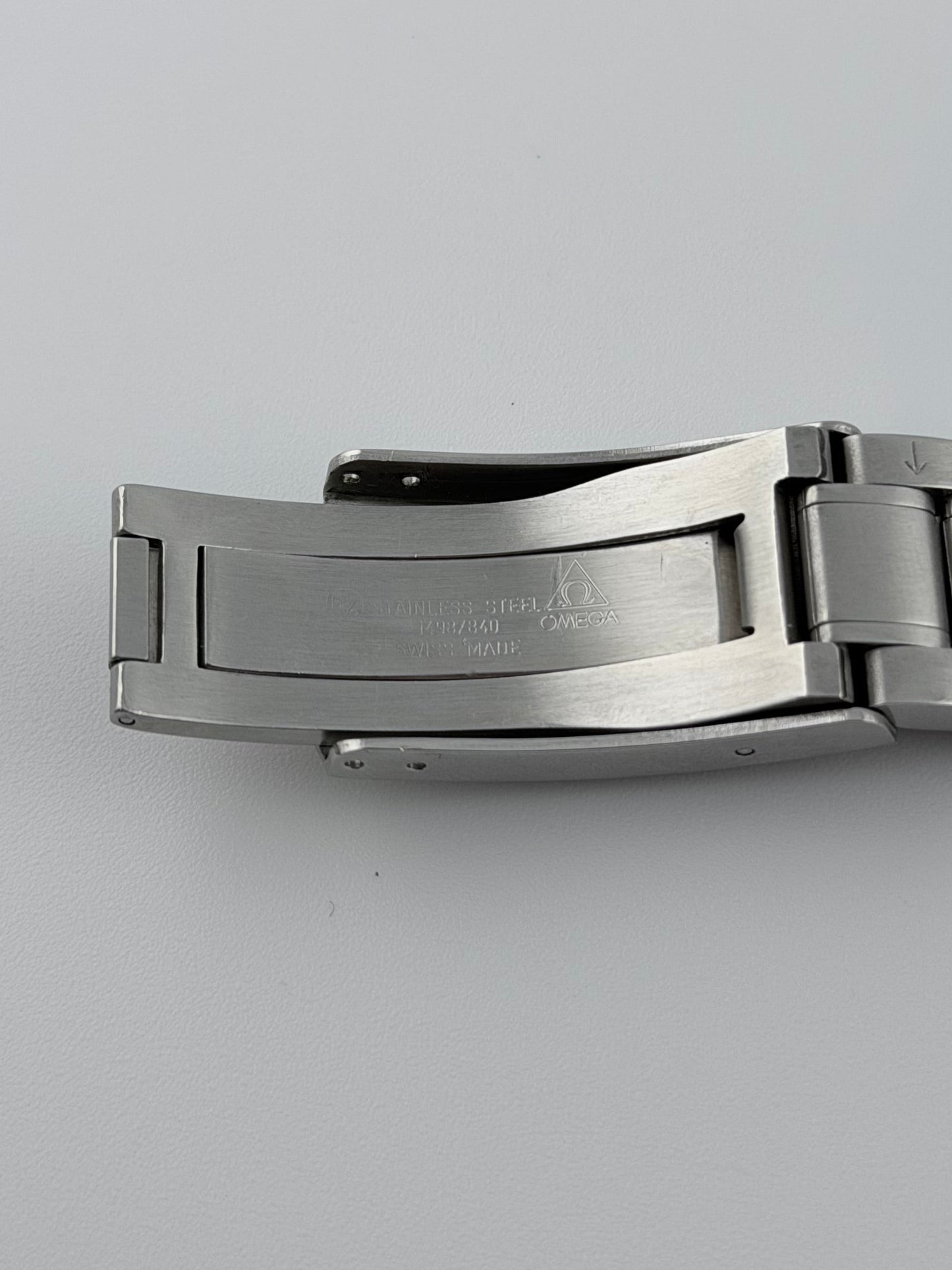 Omega Speedmaster Broad Arrow Manual Wind - ST 145.0222