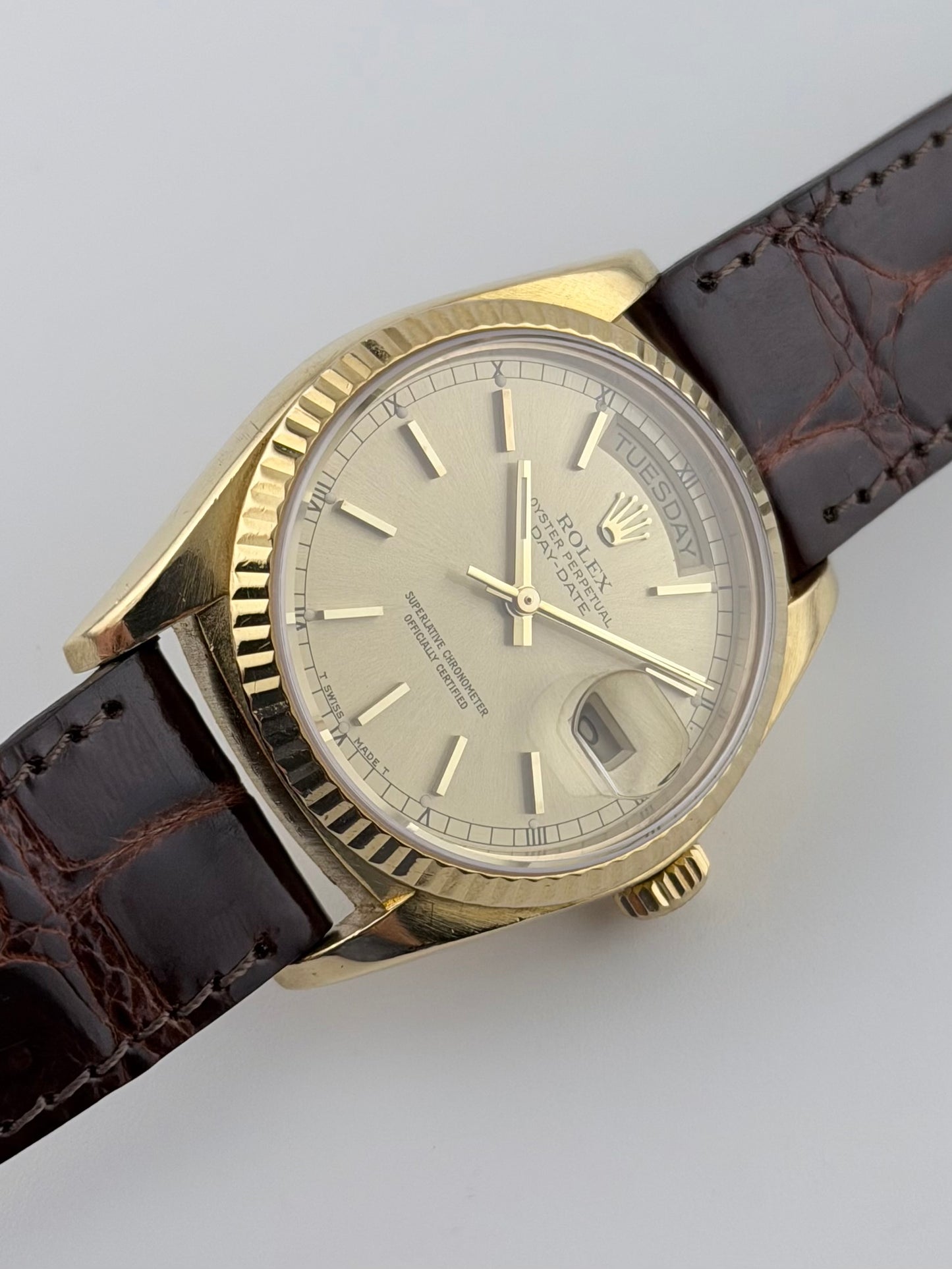 Rolex Oyster Perpetual Day-Date - 18038