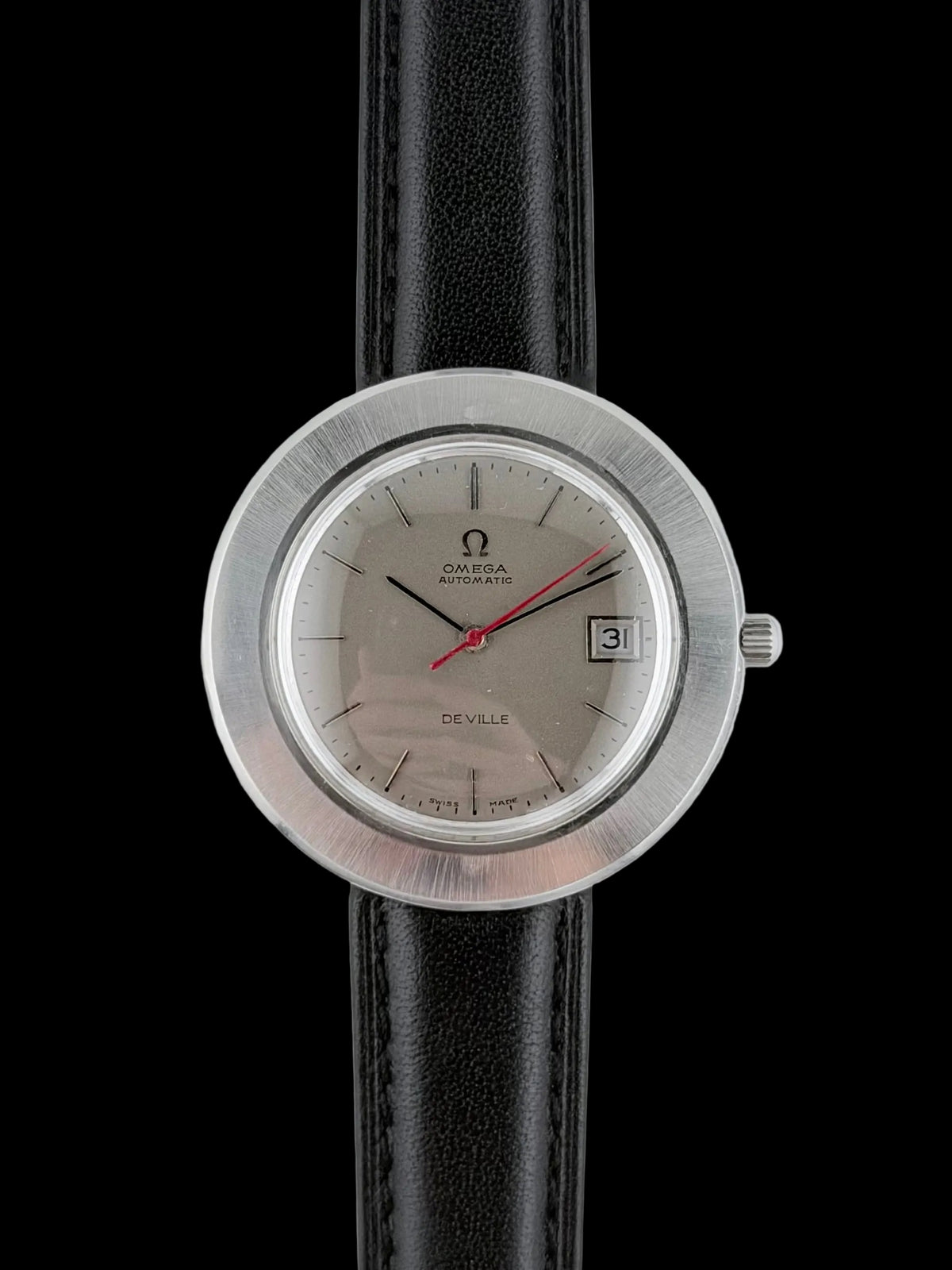Omega De Ville Automatic Date 166.0094 - Rare UFO style