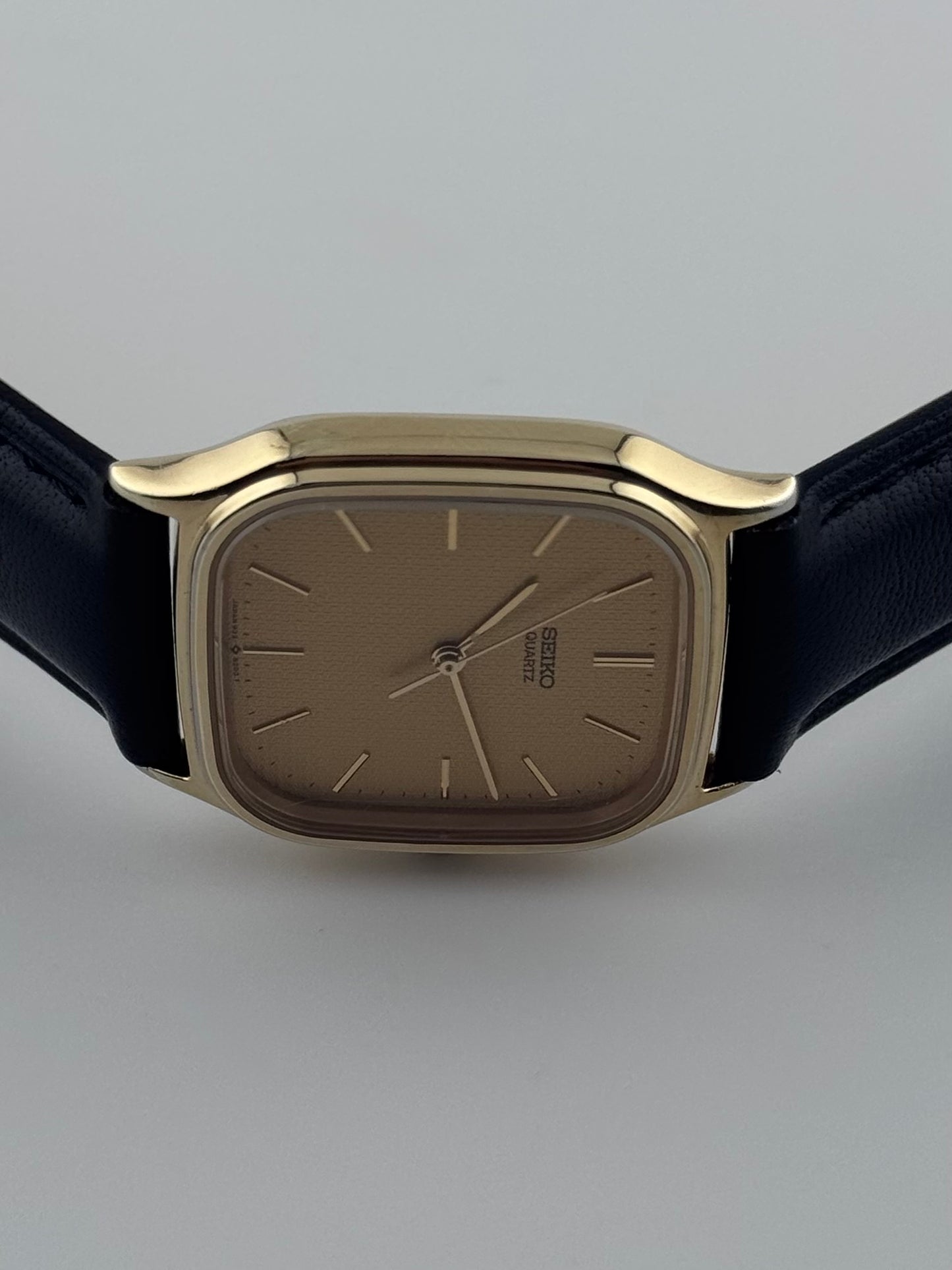 Seiko Quartz Tank - 9021-5160