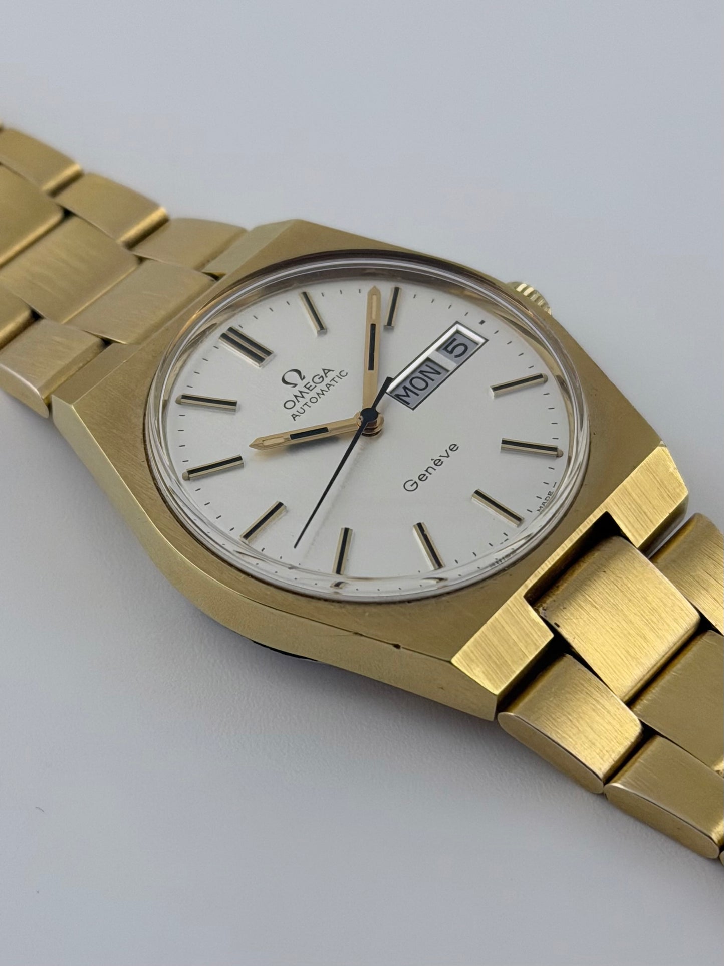 Omega Geneve Day-Date 166.0125 - Near Mint Condition!