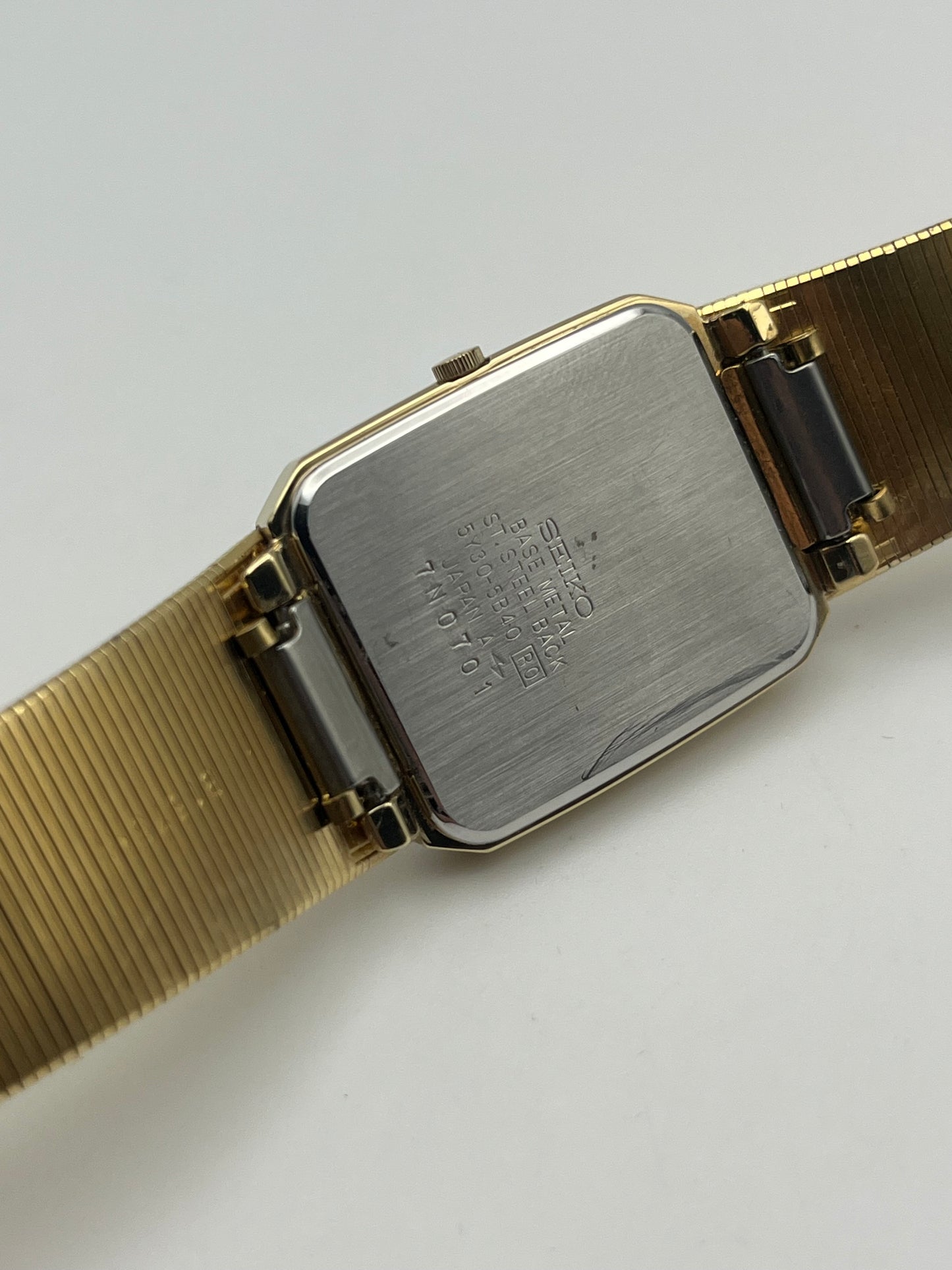 Seiko Tank Quartz - Box - 5Y30-5B40