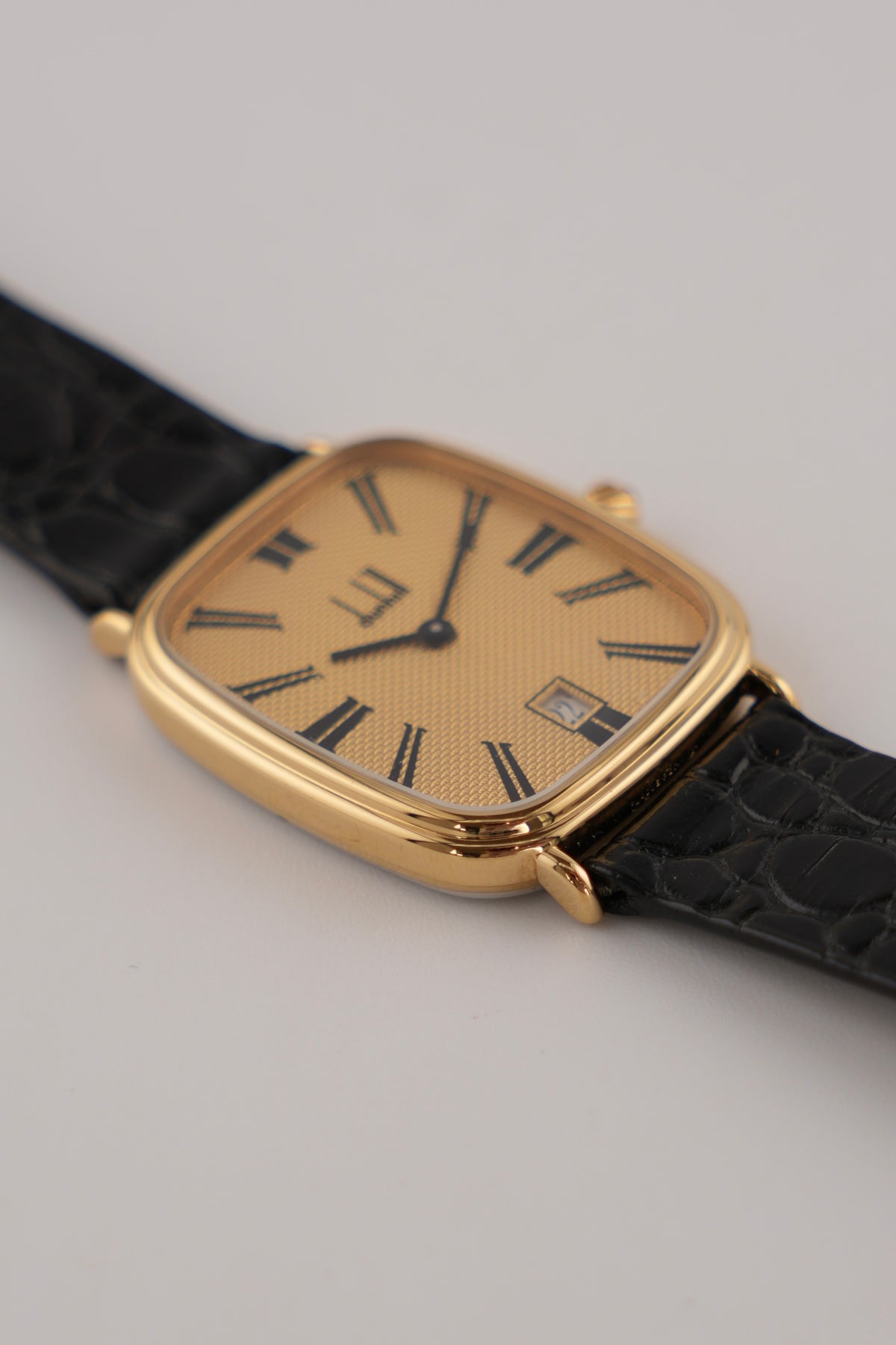 Dunhill Quartz Tank Date Gent’s Dress Watch - Full Set - Exceptional Condition