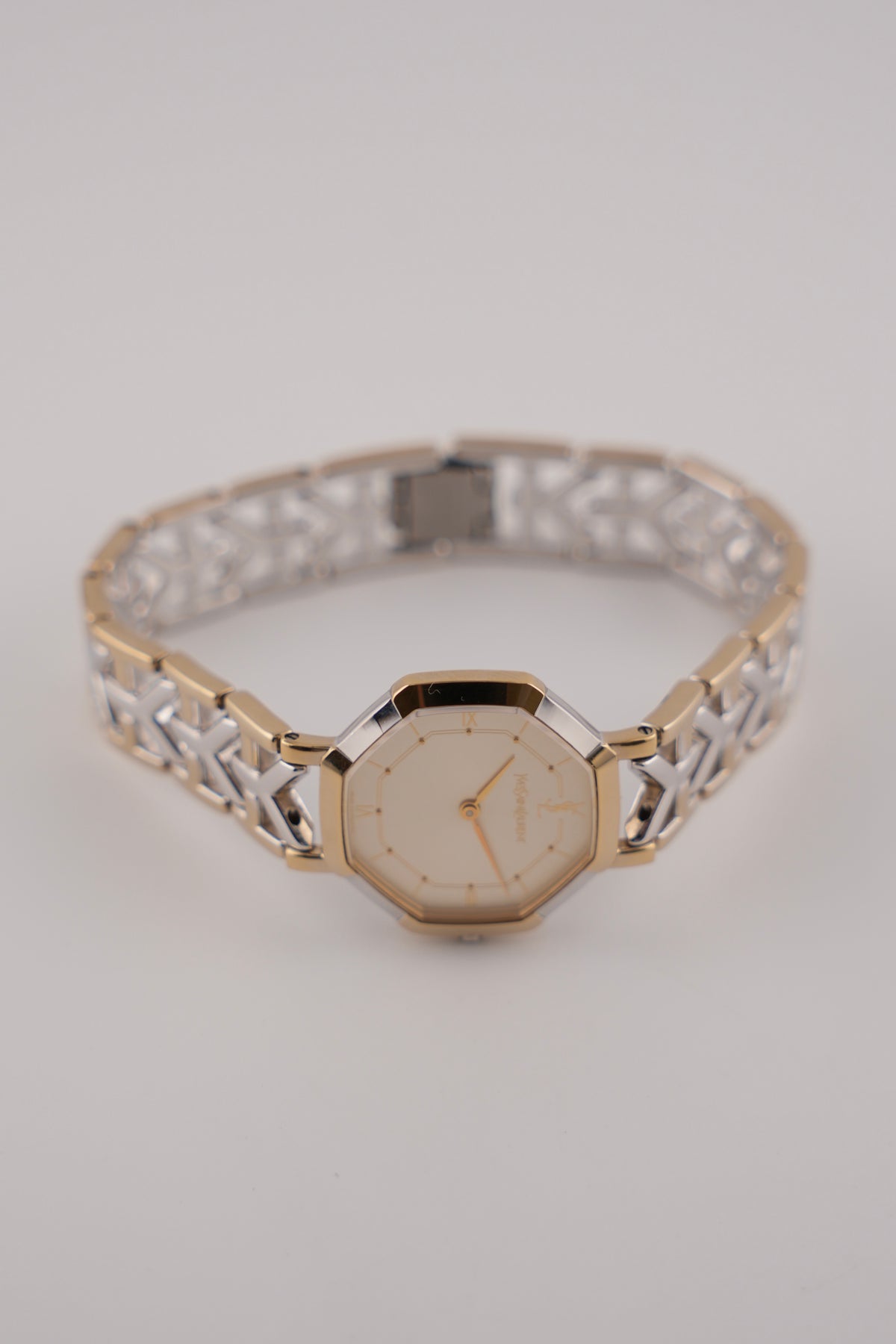 Yves Saint Laurent Quartz -JDM - Unisex/Ladies