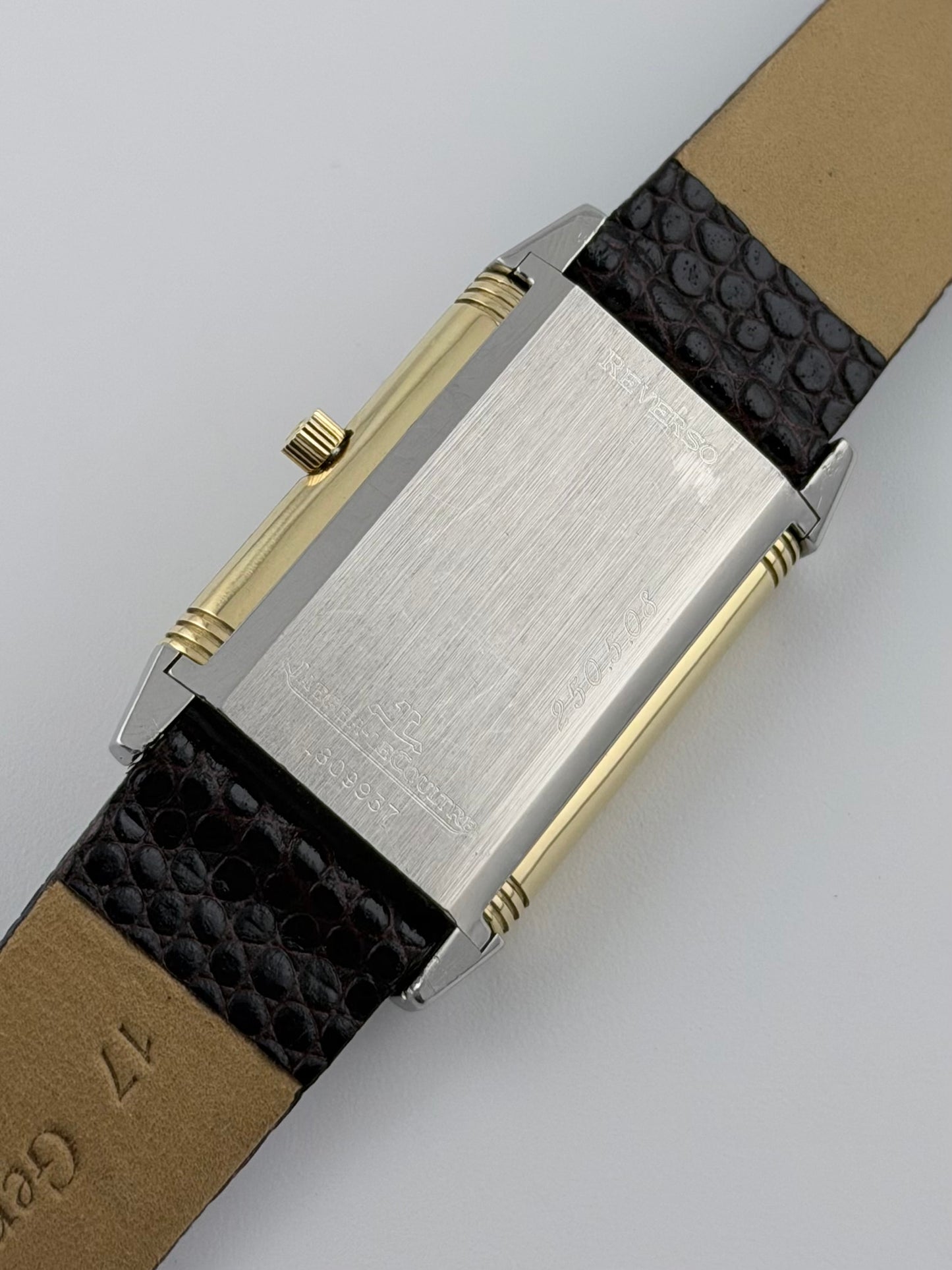 Jaeger LeCoultre Reverso Classique Quartz - 250.5.08 - 18ct Gold