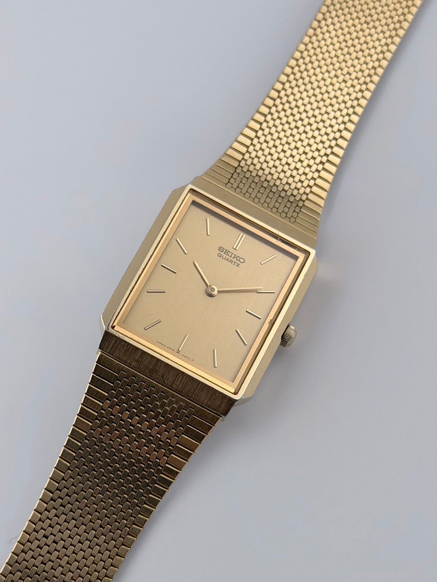 Seiko Tank Quartz 6530-5810