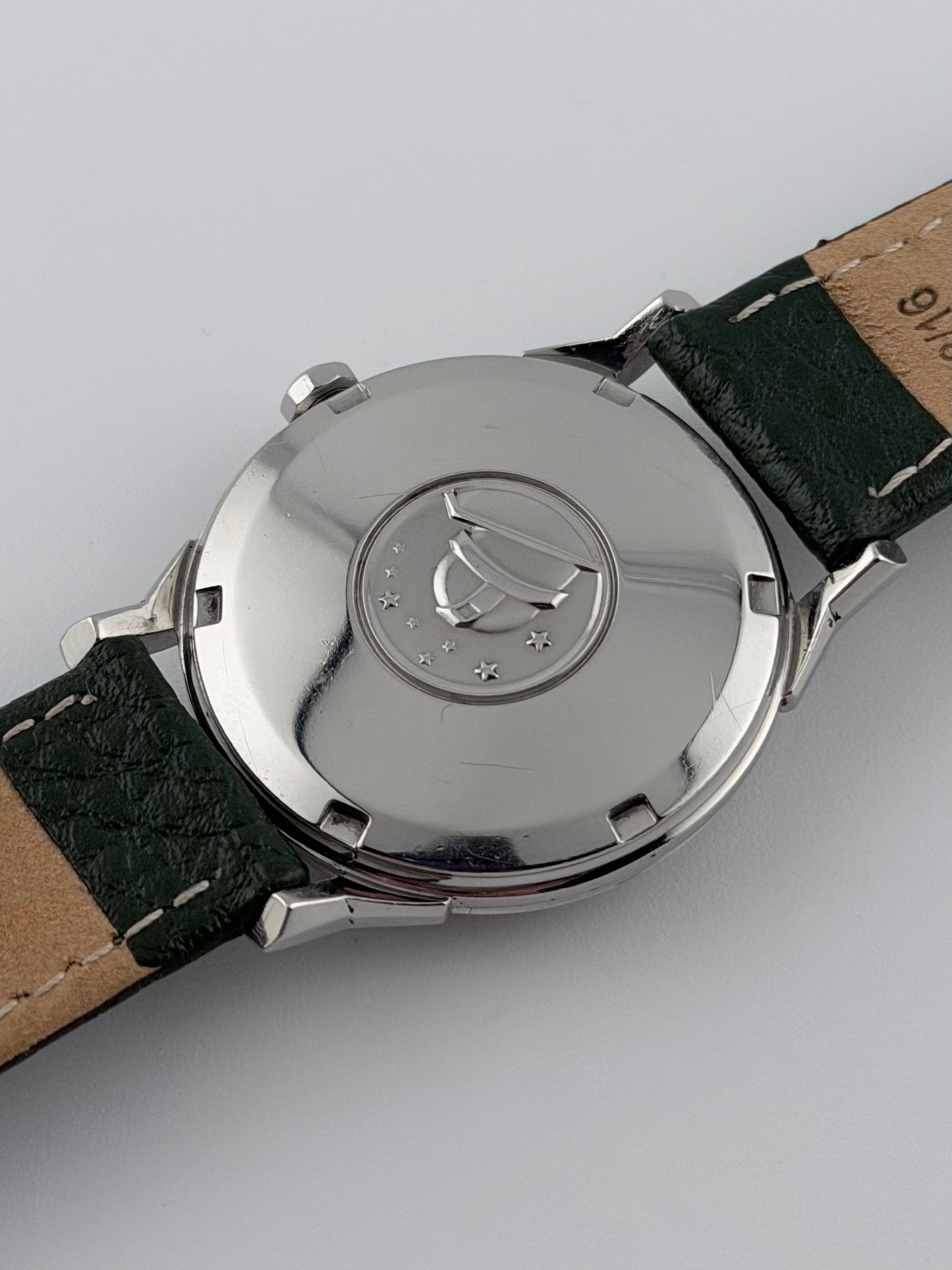 Omega Constellation Chronometer Automatic Date Pie Pan 168.005 - Dog Leg Lugs