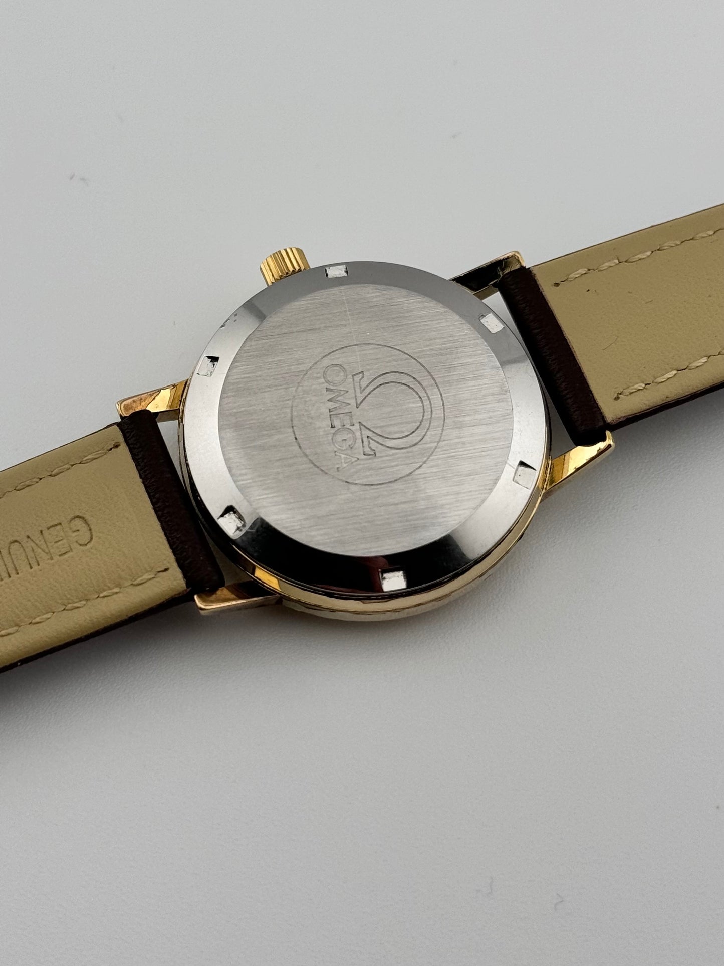 Omega Geneve Automatic Date - 166.0163