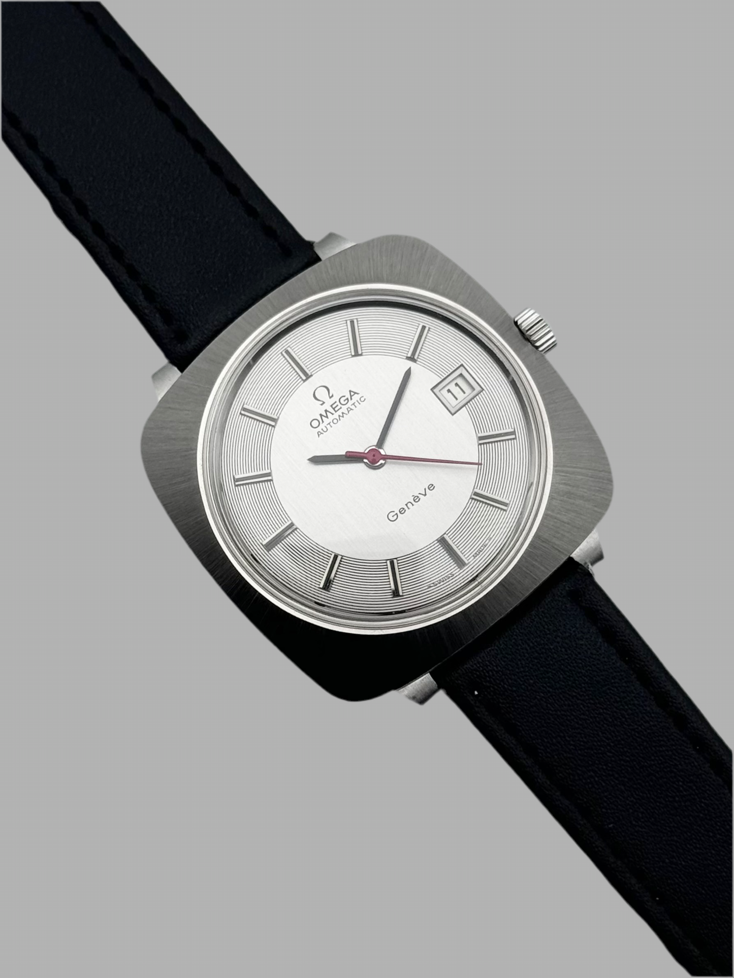 Omega Geneve Automatic Date Record Dial Extremely Rare New Old Stock - 166.081