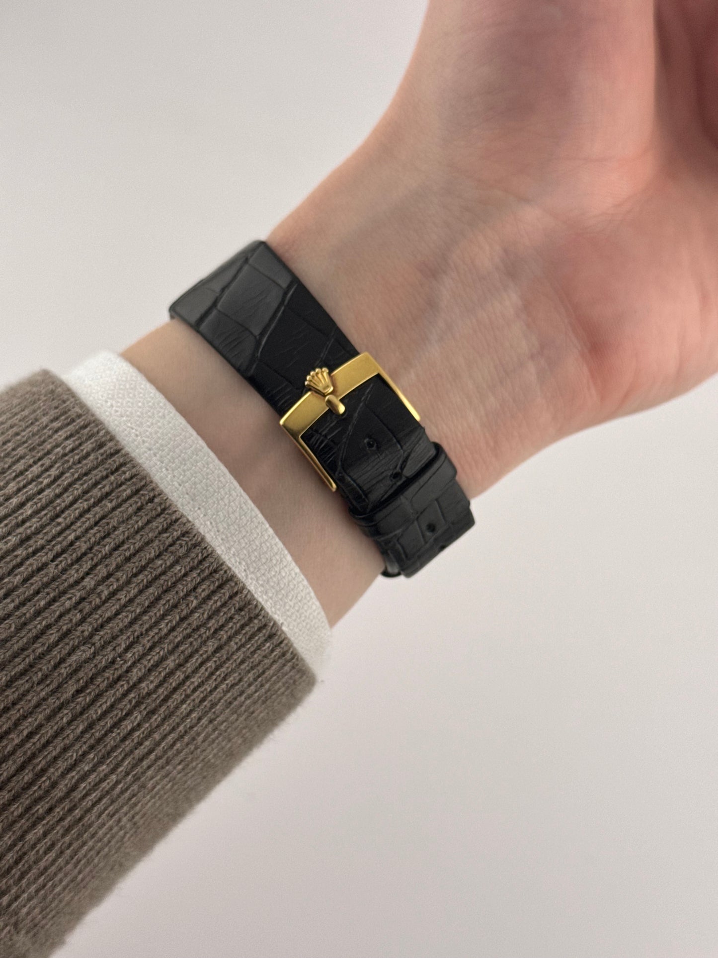 Rolex Cellini Manual Wind - Ultra Rare - 18ct - 4127