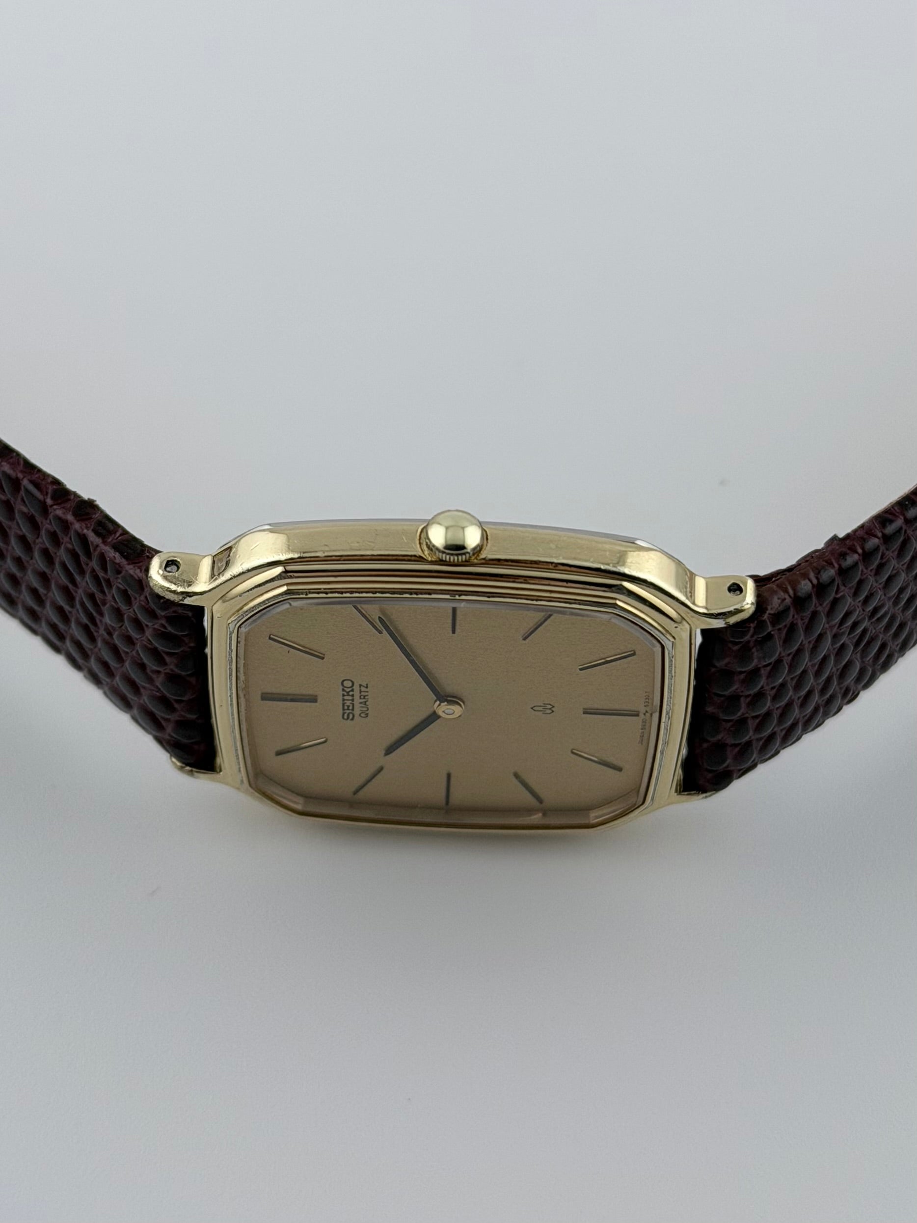 1979年製SEIKO セイコー 5930-5300 ゴールドスクエア　八角 Seiko Tank Quartz - 5930-5300 – The Wrist Watcher