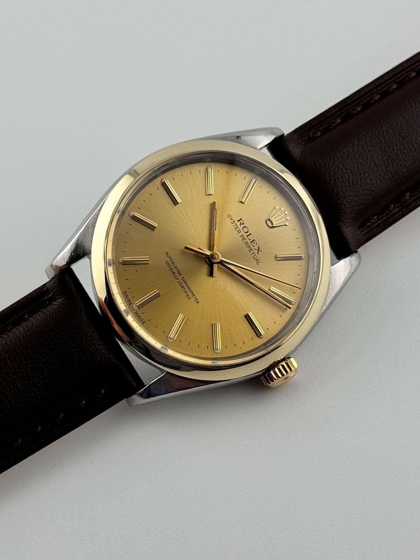 Rolex Oyster Perpetual Automatic 1002 Perpetual Chronometer - Sunburst Dial