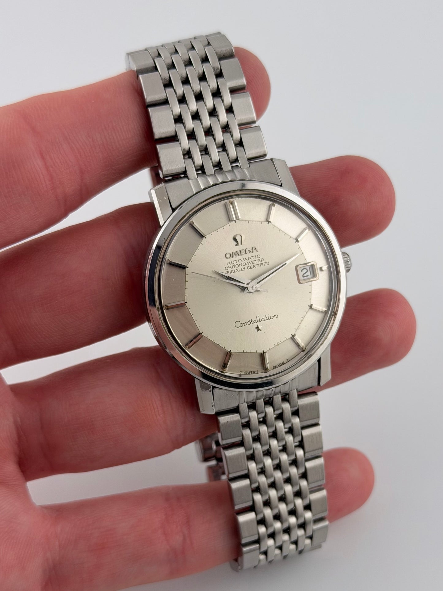 Omega Constellation Automatic Chronometer Date  - Pie Pan - 168.010 Original Bracelet