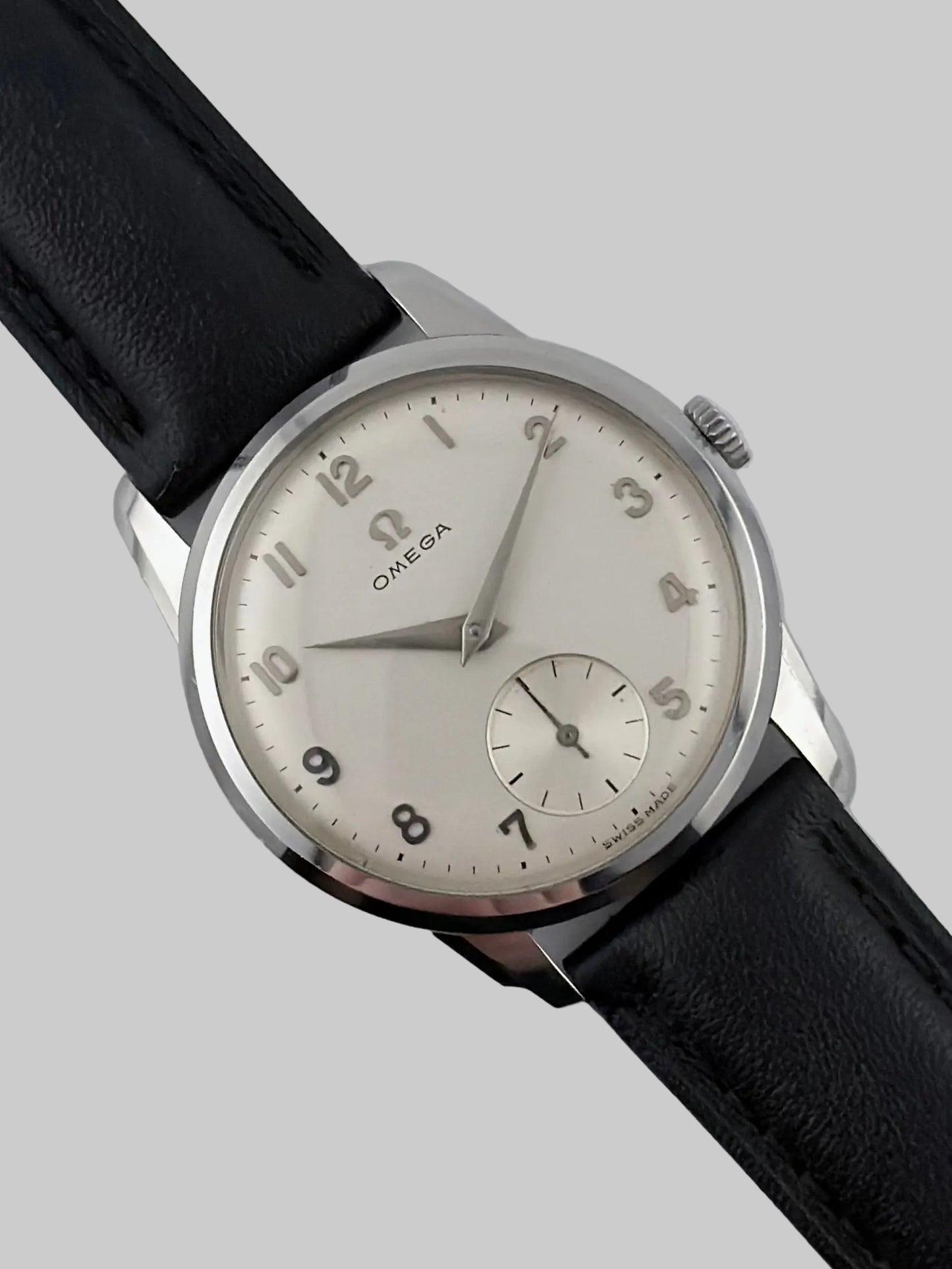Omega Manual Wind - Arabic Dial - 2903-17