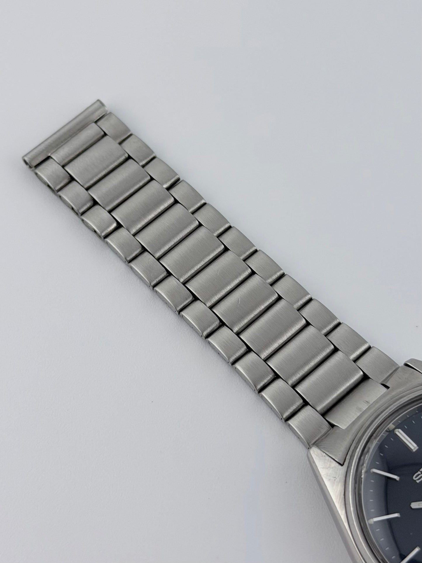 Seiko SQ Quartz Date 8222-7000
