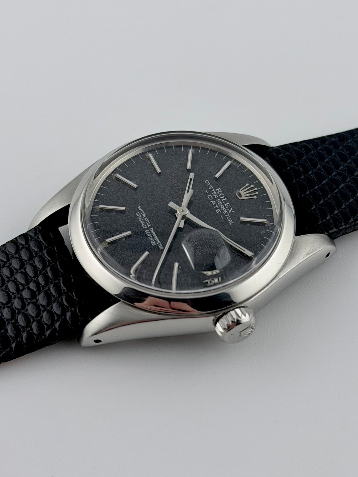 Rolex Oyster Perpetual Date Automatic - 1500 - Rare Black Dial