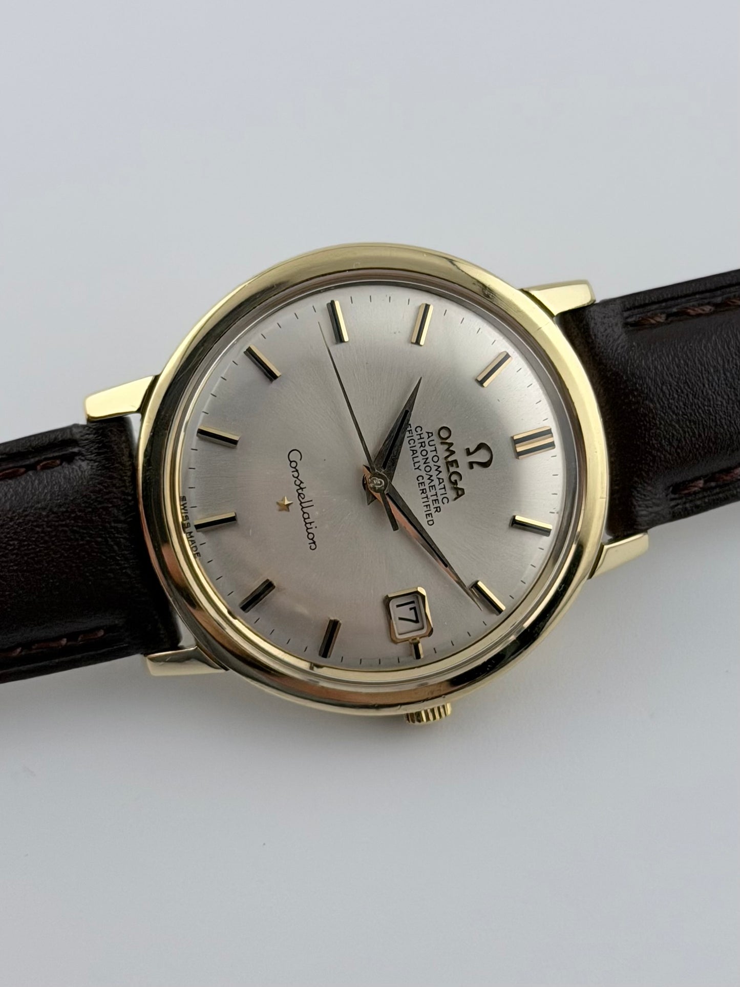 Omega Constellation Chronometer Date 168.500-4 - 18ct Gold