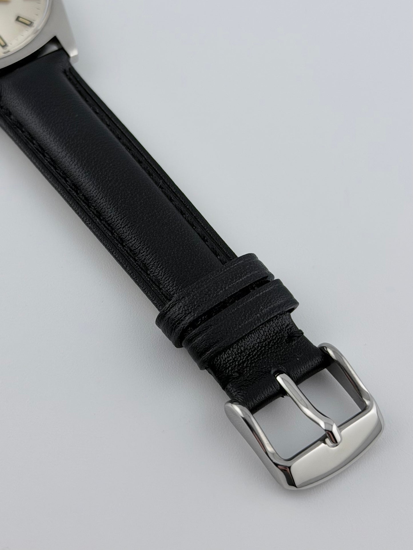 Omega Geneve Automatic 166.041 - Sunburst Dial