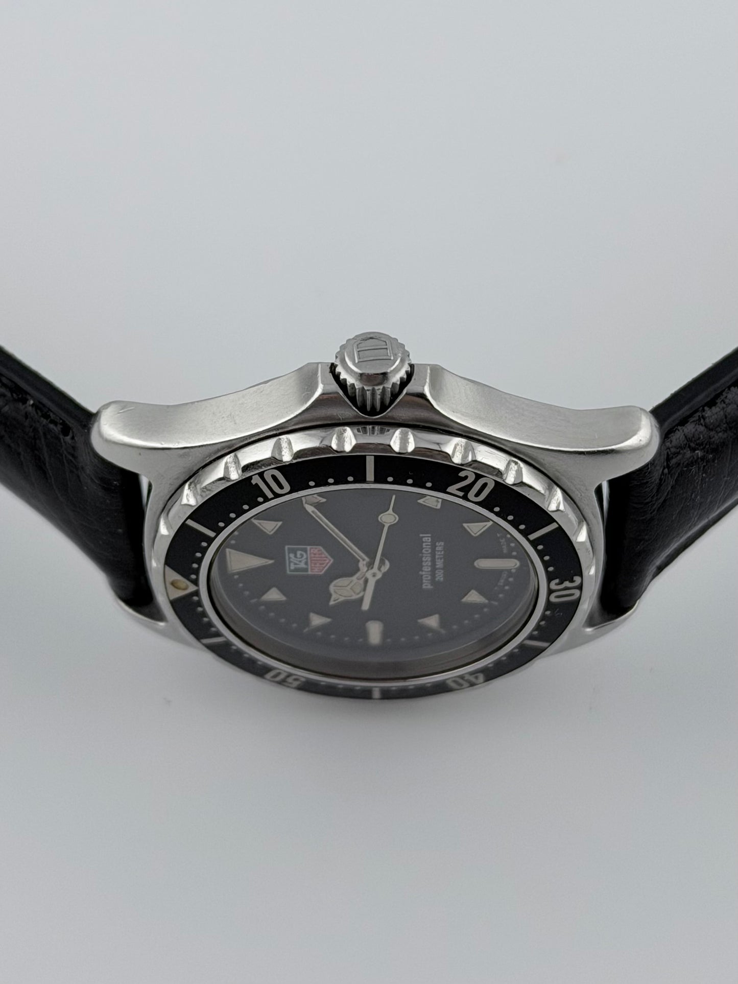 Tag Heuer Professional 200m Quartz Date - WE1214-R-2