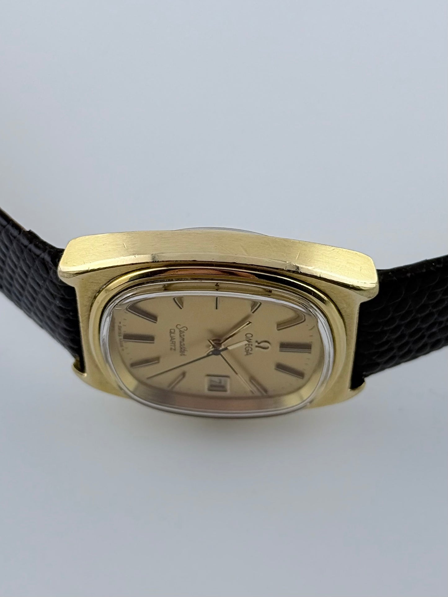 Omega Seamaster Quartz Date - 196.0081