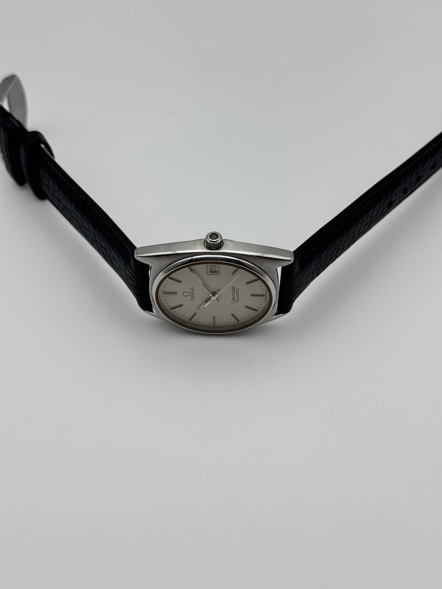 Omega Seamaster Quartz Date 196.0186 - Rare Waffle Dial