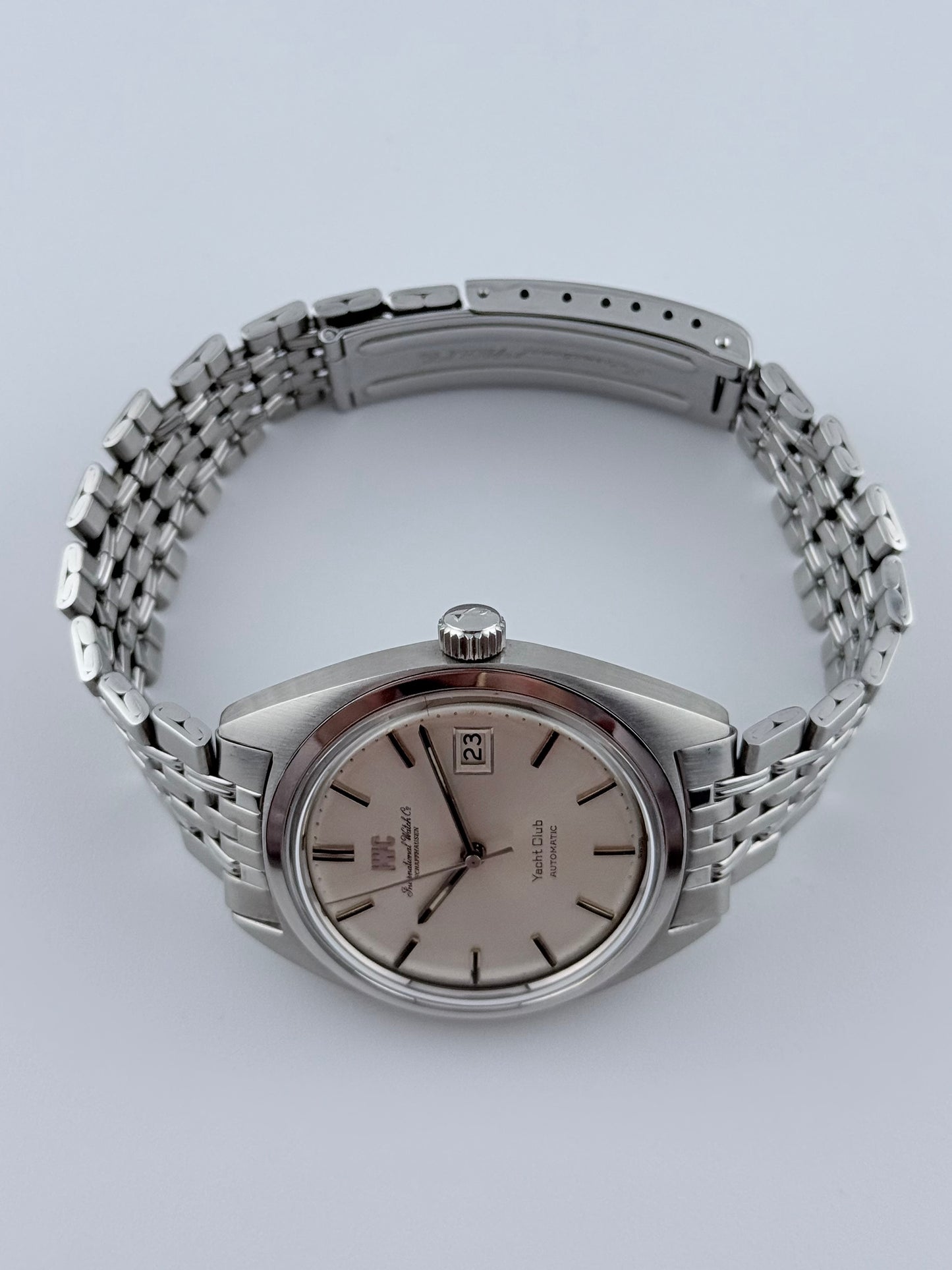 IWC Shaffhausen Automatic Date - Fish Crown - Yacht Club Edition