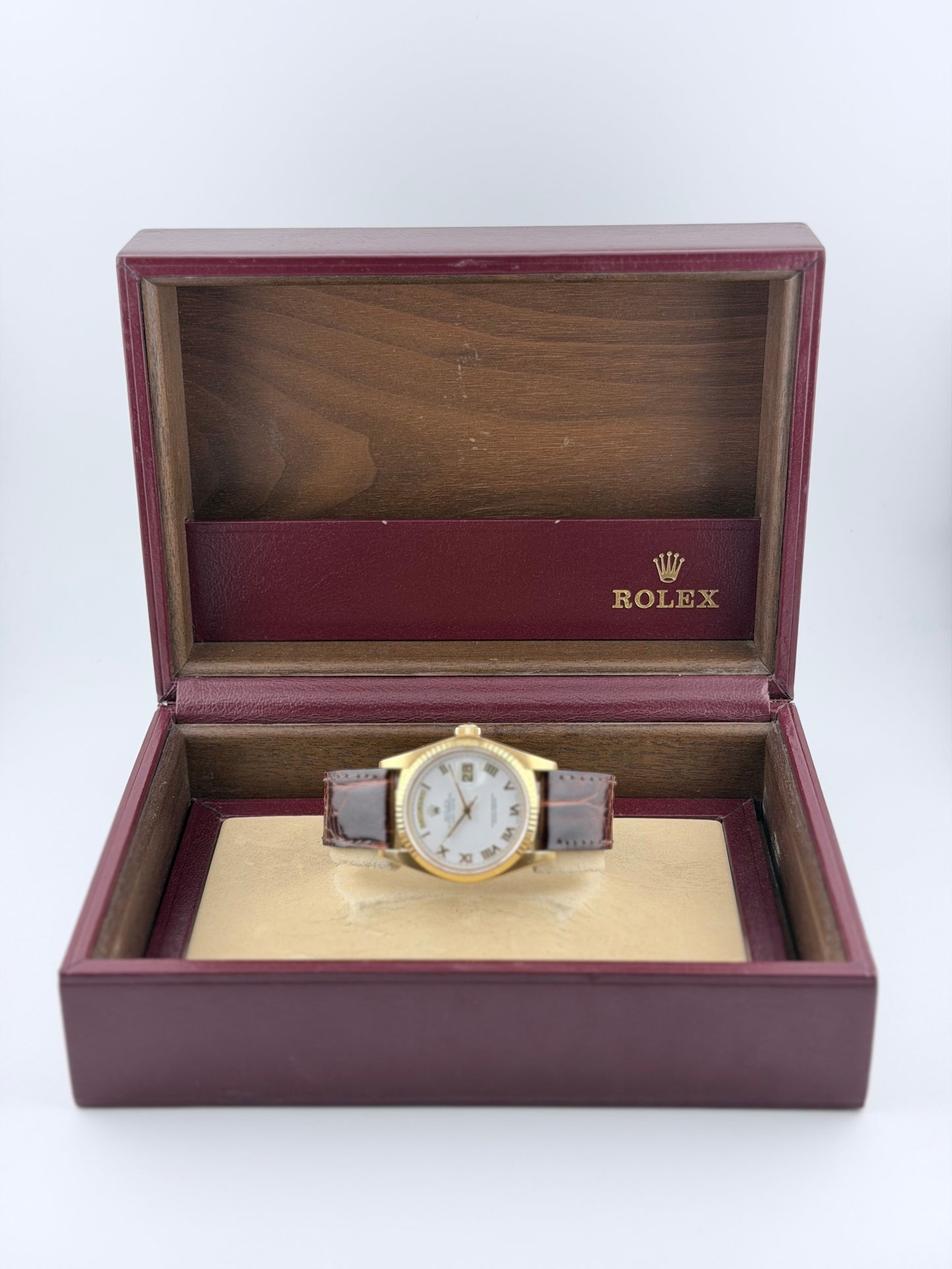 Rolex Oyster Perpetual Day-Date - 18038 - Original Box - Rare Dial
