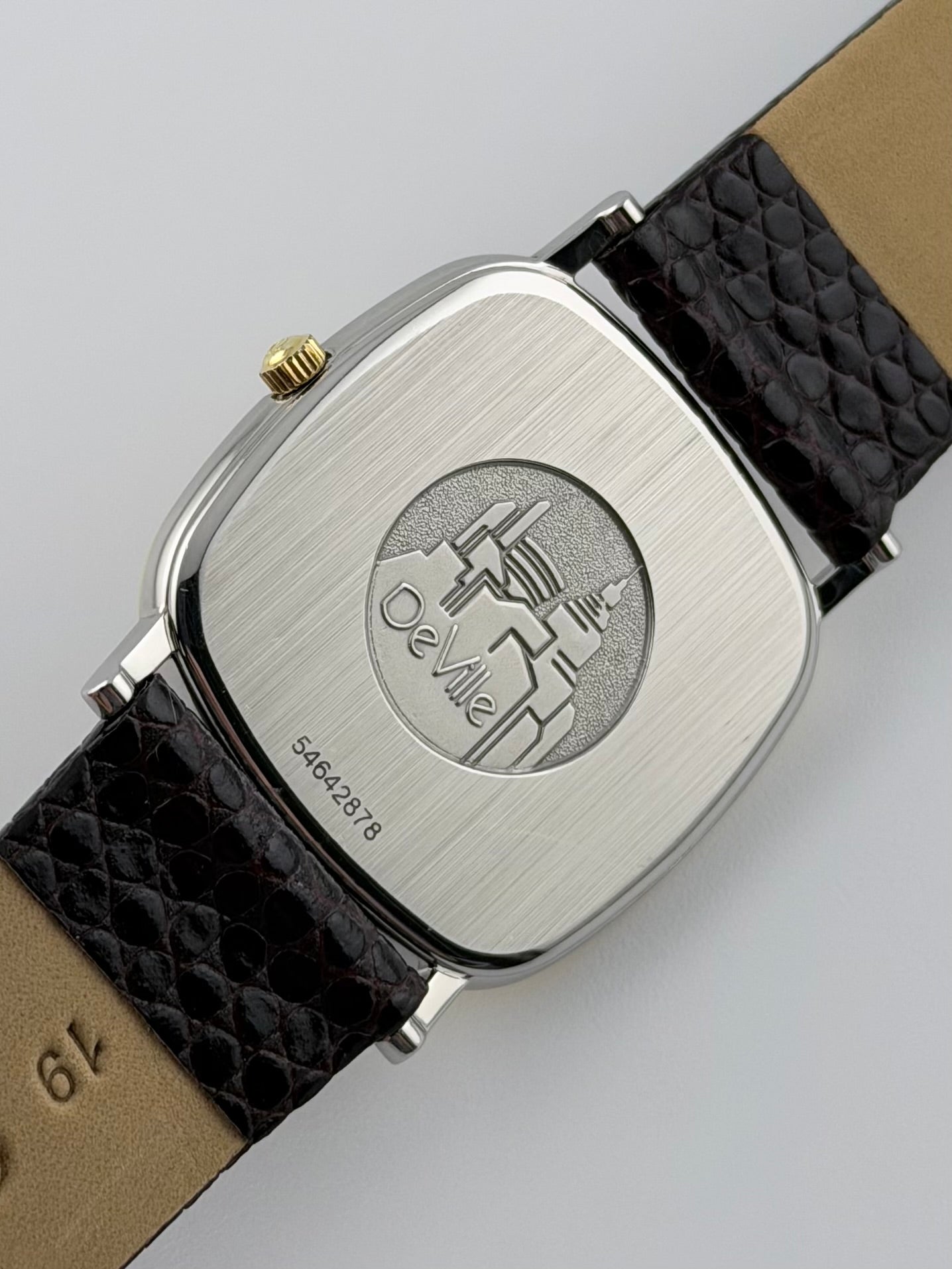 Omega De Ville Tank Quartz 195.3378