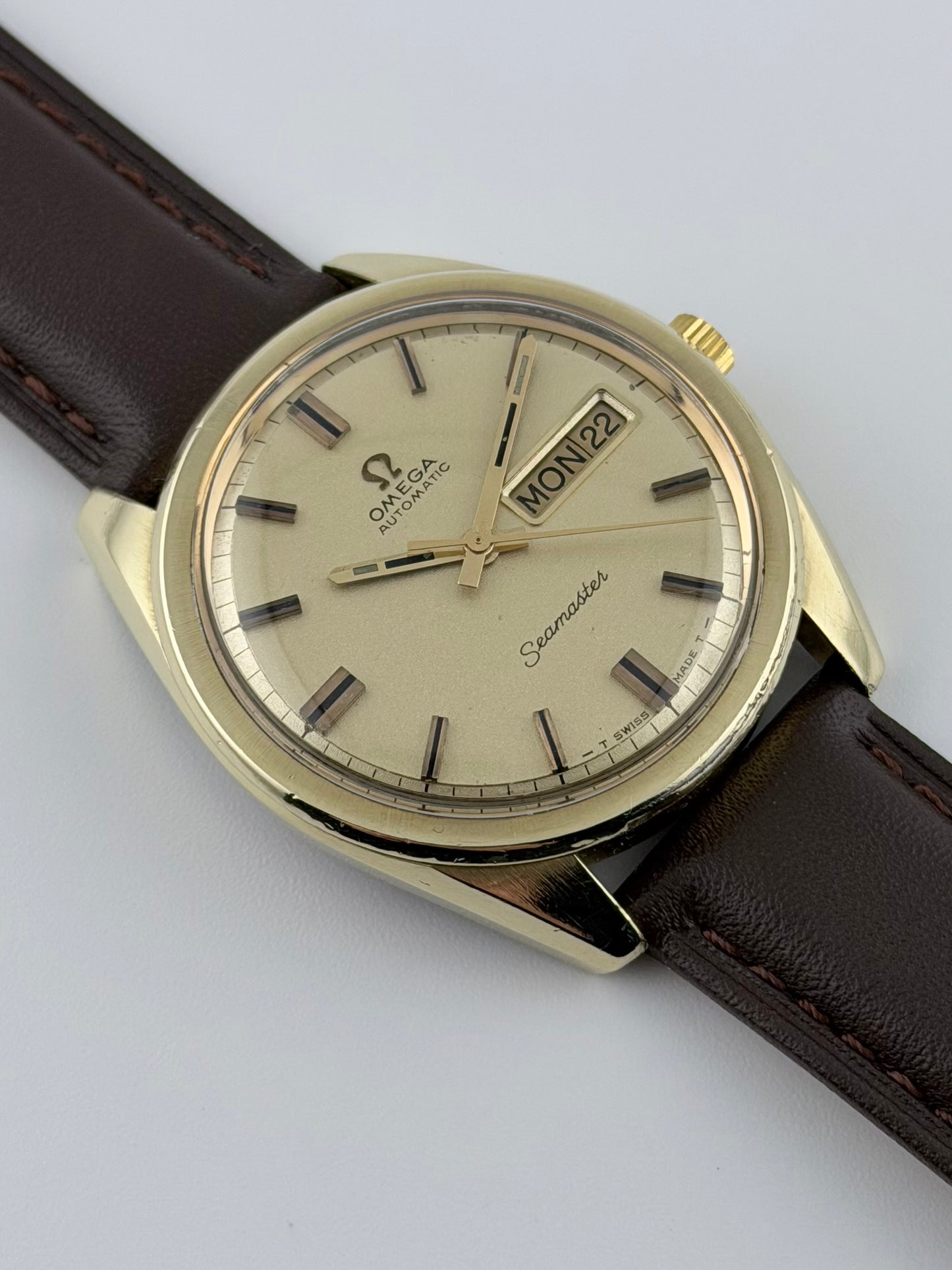 Omega Seamaster Automatic Day-Date Jumbo Pie Pan - 166.032